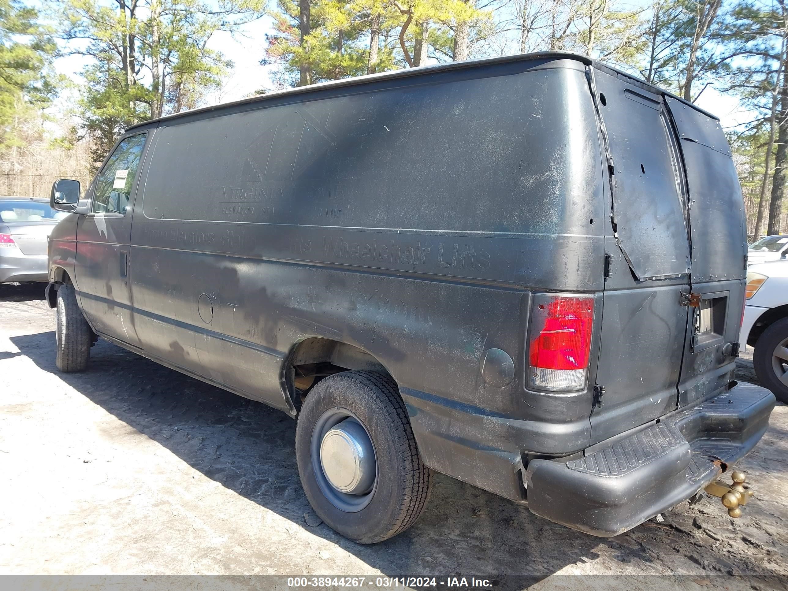 Photo 2 VIN: 1FTNE24L34HA06678 - FORD ECONOLINE 