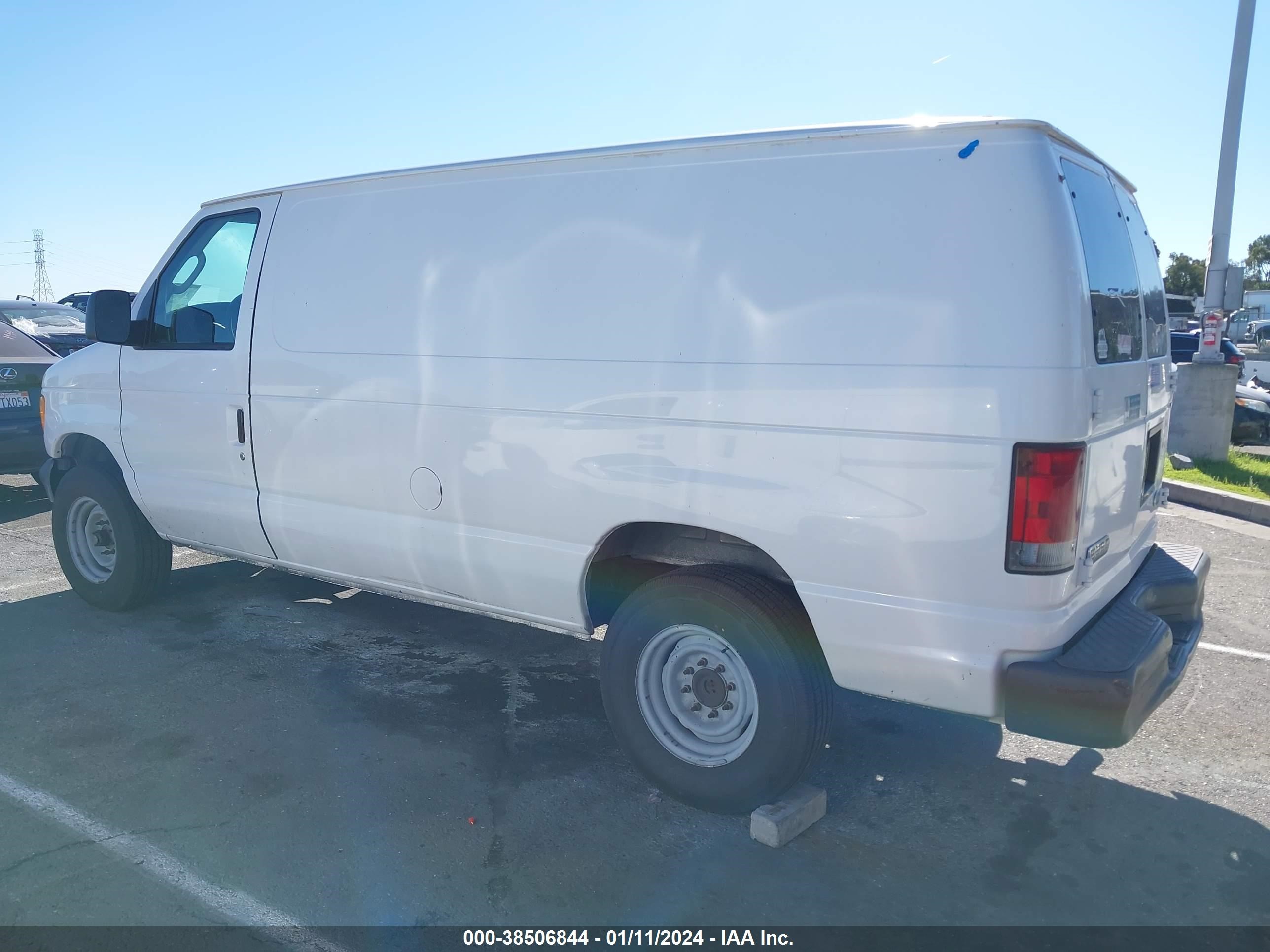 Photo 12 VIN: 1FTNE24L47DA01422 - FORD ECONOLINE 