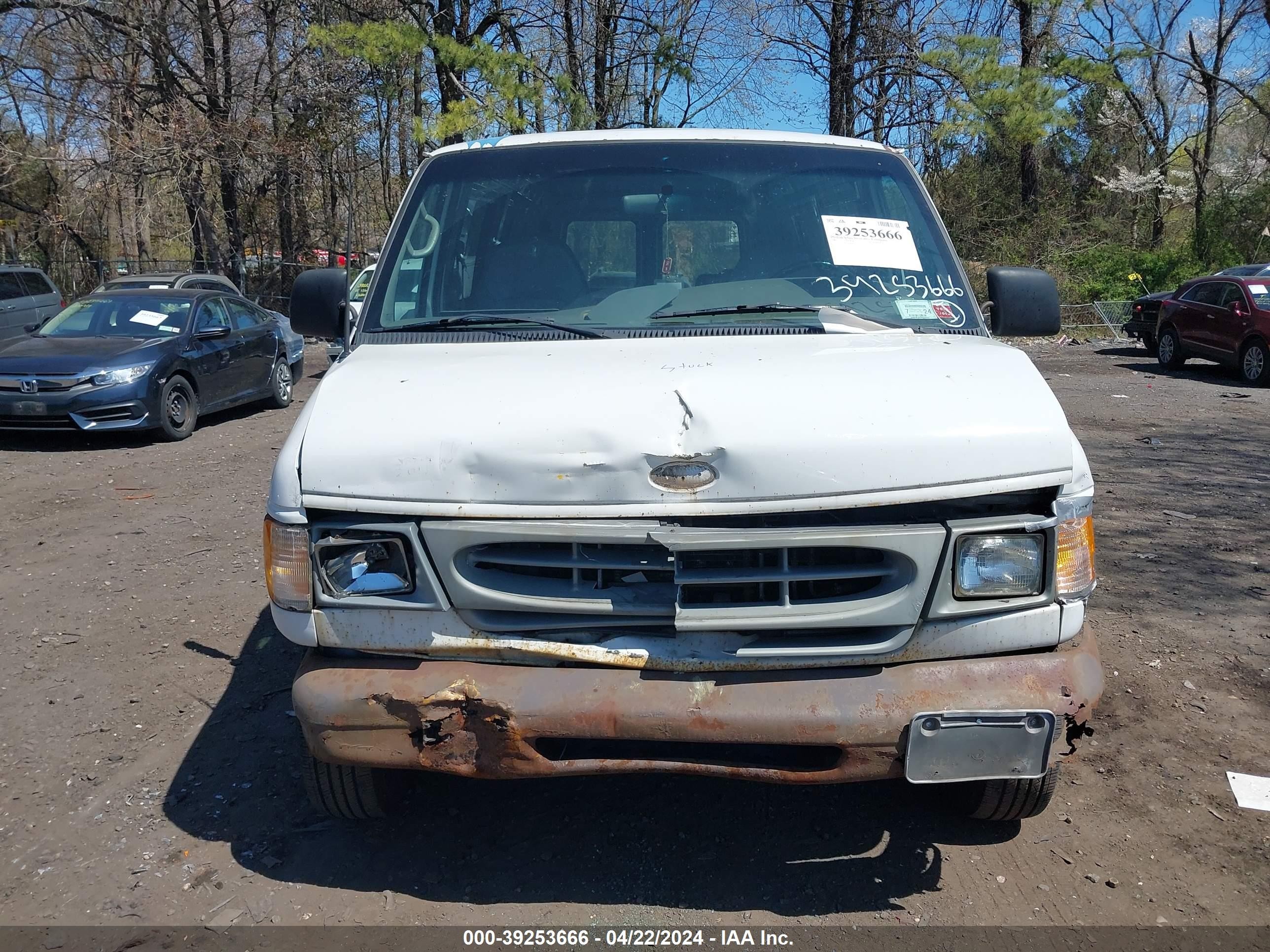 Photo 11 VIN: 1FTNE24L61HB48129 - FORD ECONOLINE 