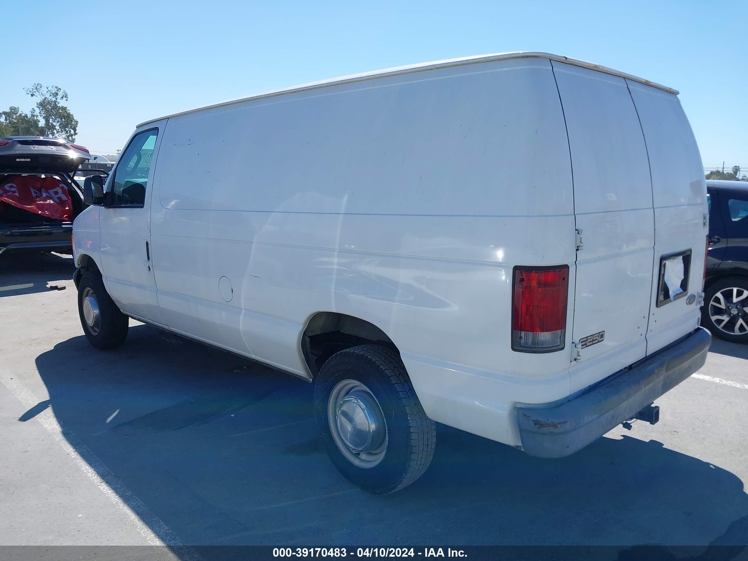 Photo 2 VIN: 1FTNE24L65HA33780 - FORD ECONOLINE 