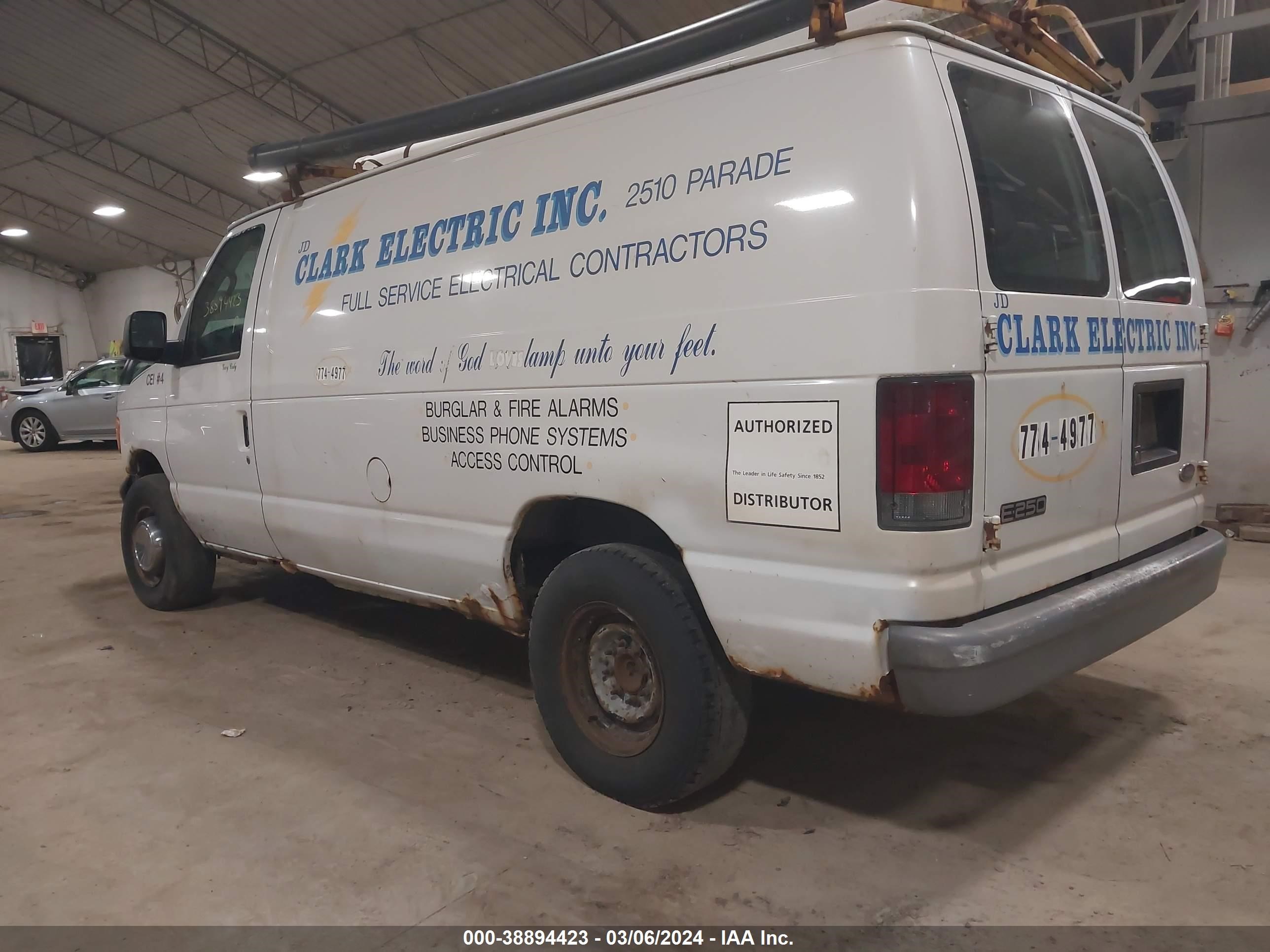 Photo 2 VIN: 1FTNE24L65HA61742 - FORD ECONOLINE 