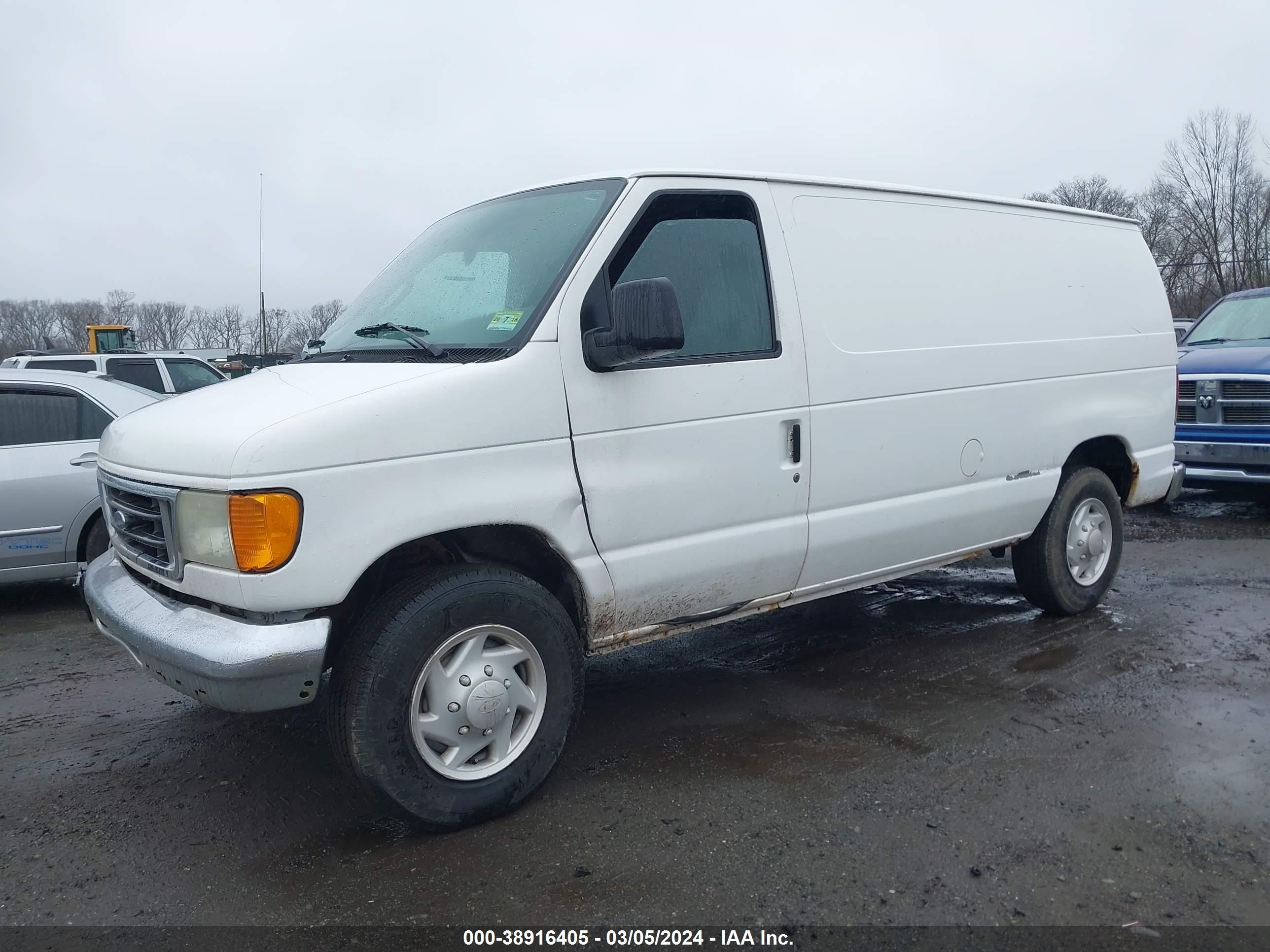 Photo 1 VIN: 1FTNE24L66DA97410 - FORD ECONOLINE 