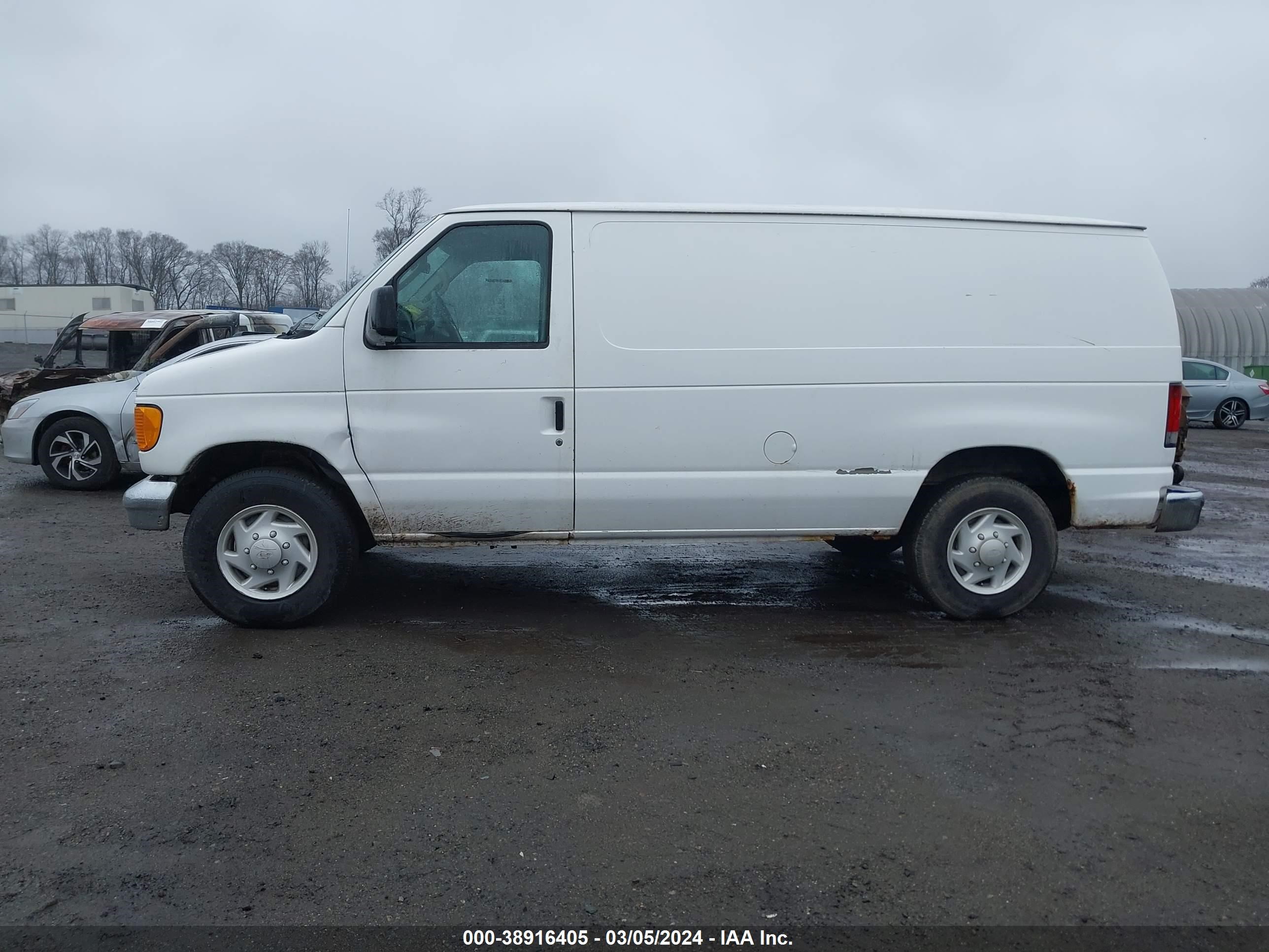 Photo 5 VIN: 1FTNE24L66DA97410 - FORD ECONOLINE 