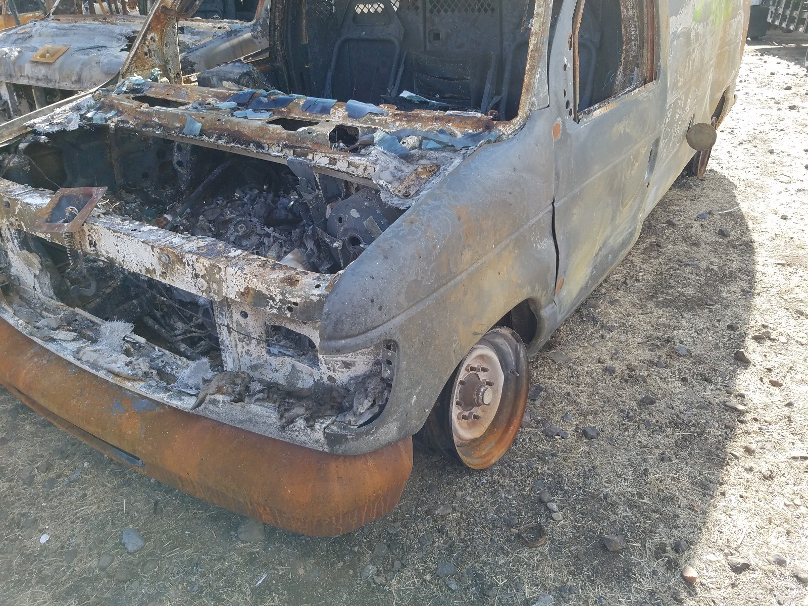 Photo 1 VIN: 1FTNE24L66DB16943 - FORD ECONOLINE 