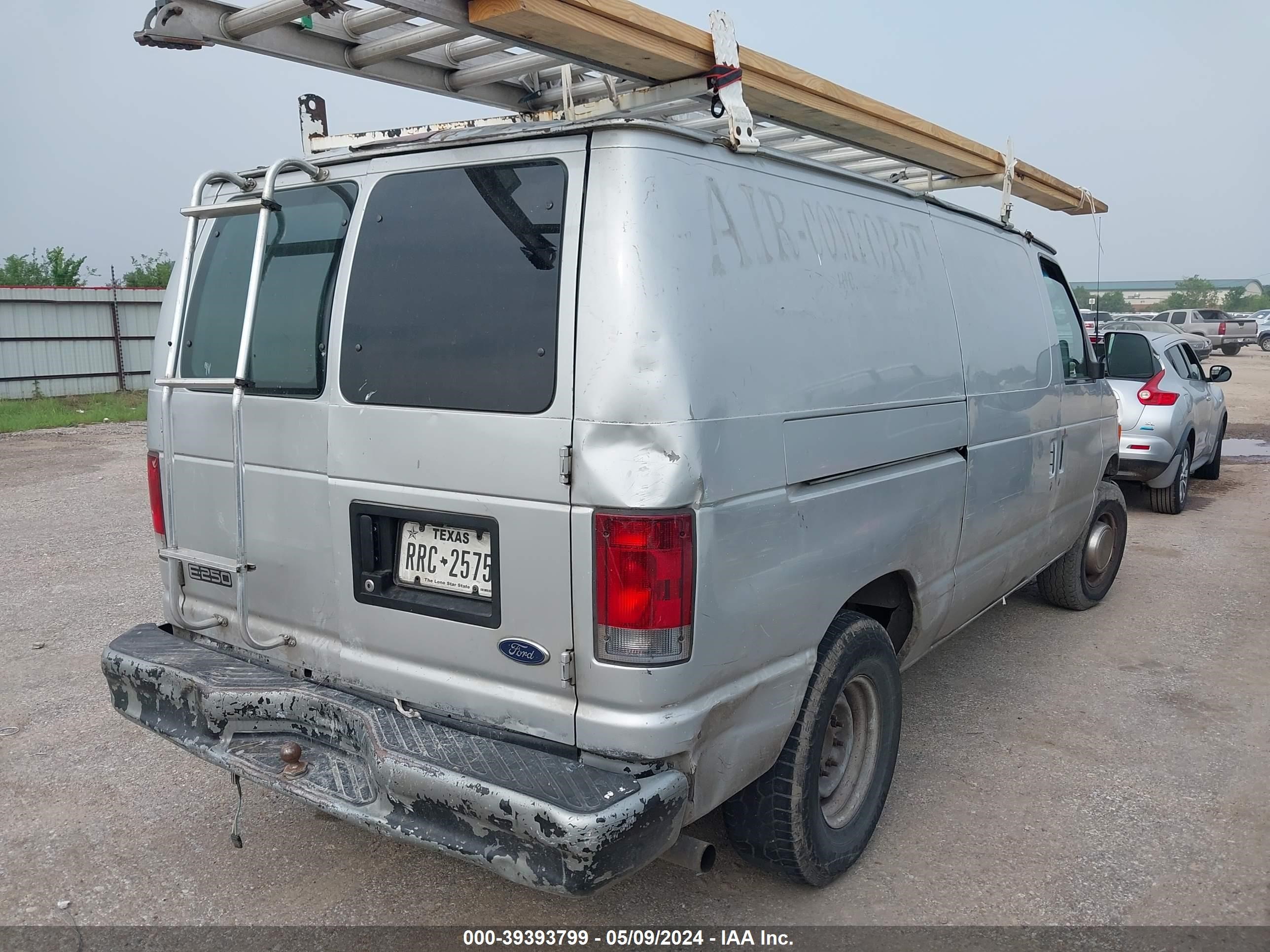 Photo 3 VIN: 1FTNE24L82HB72255 - FORD ECONOLINE 