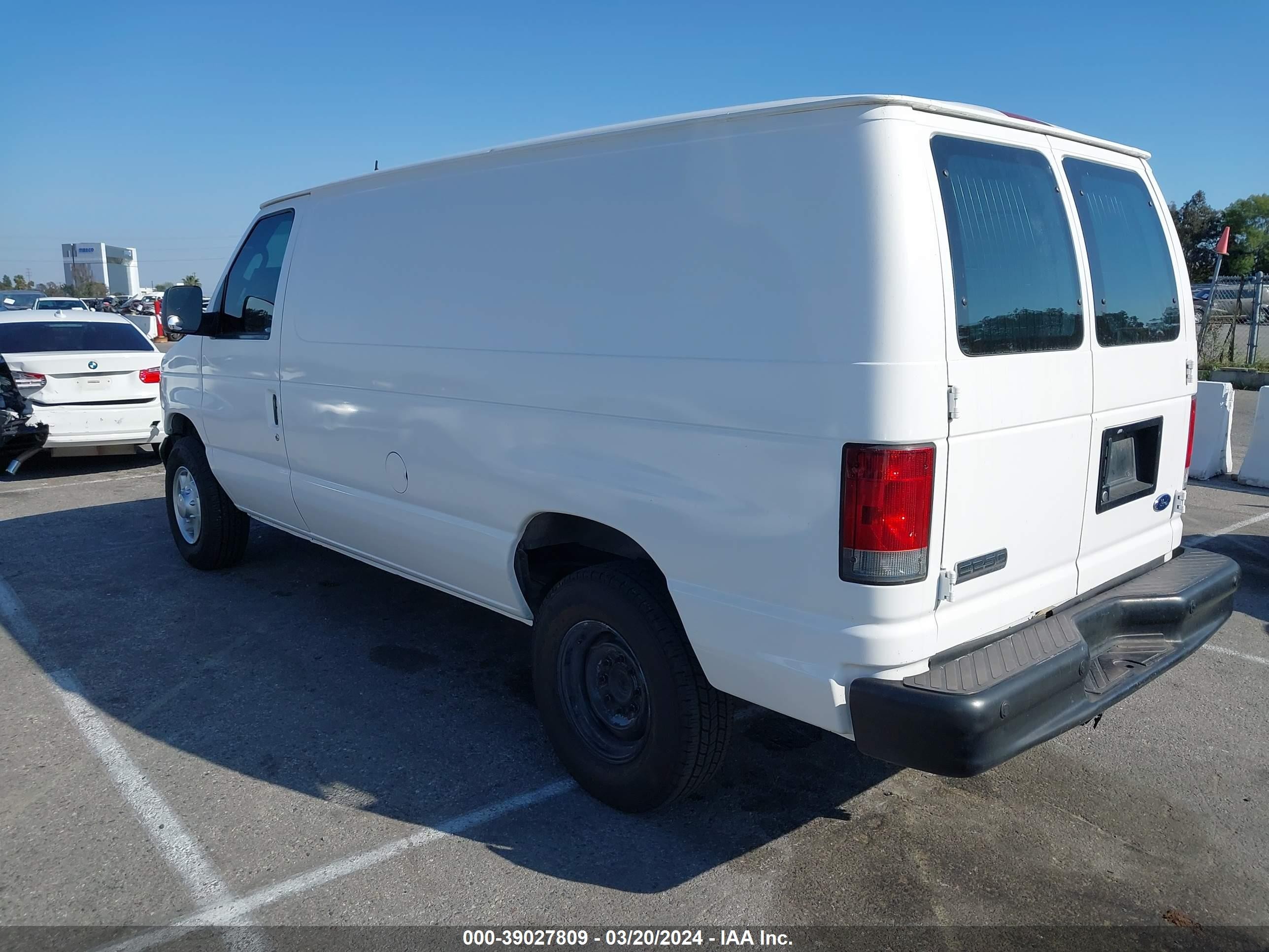 Photo 2 VIN: 1FTNE24L87DA68802 - FORD ECONOLINE 