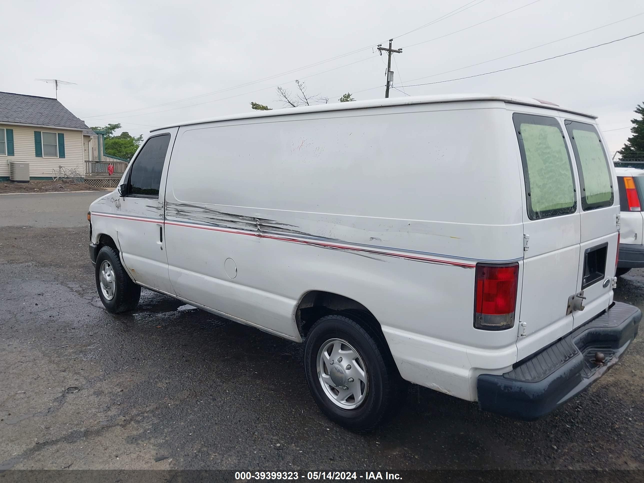 Photo 2 VIN: 1FTNE24L88DA33808 - FORD ECONOLINE 