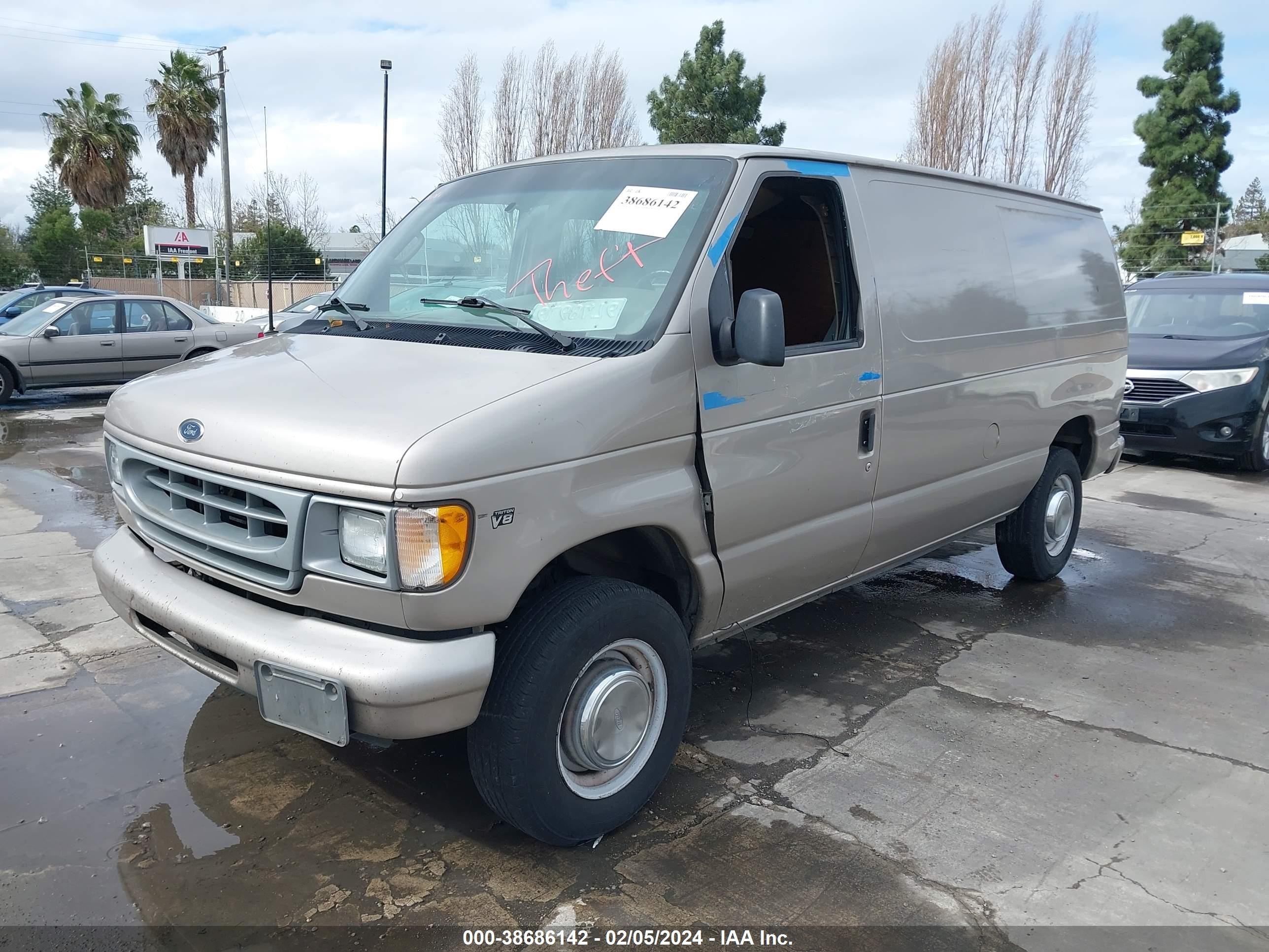 Photo 1 VIN: 1FTNE24L91HA93823 - FORD ECONOLINE 