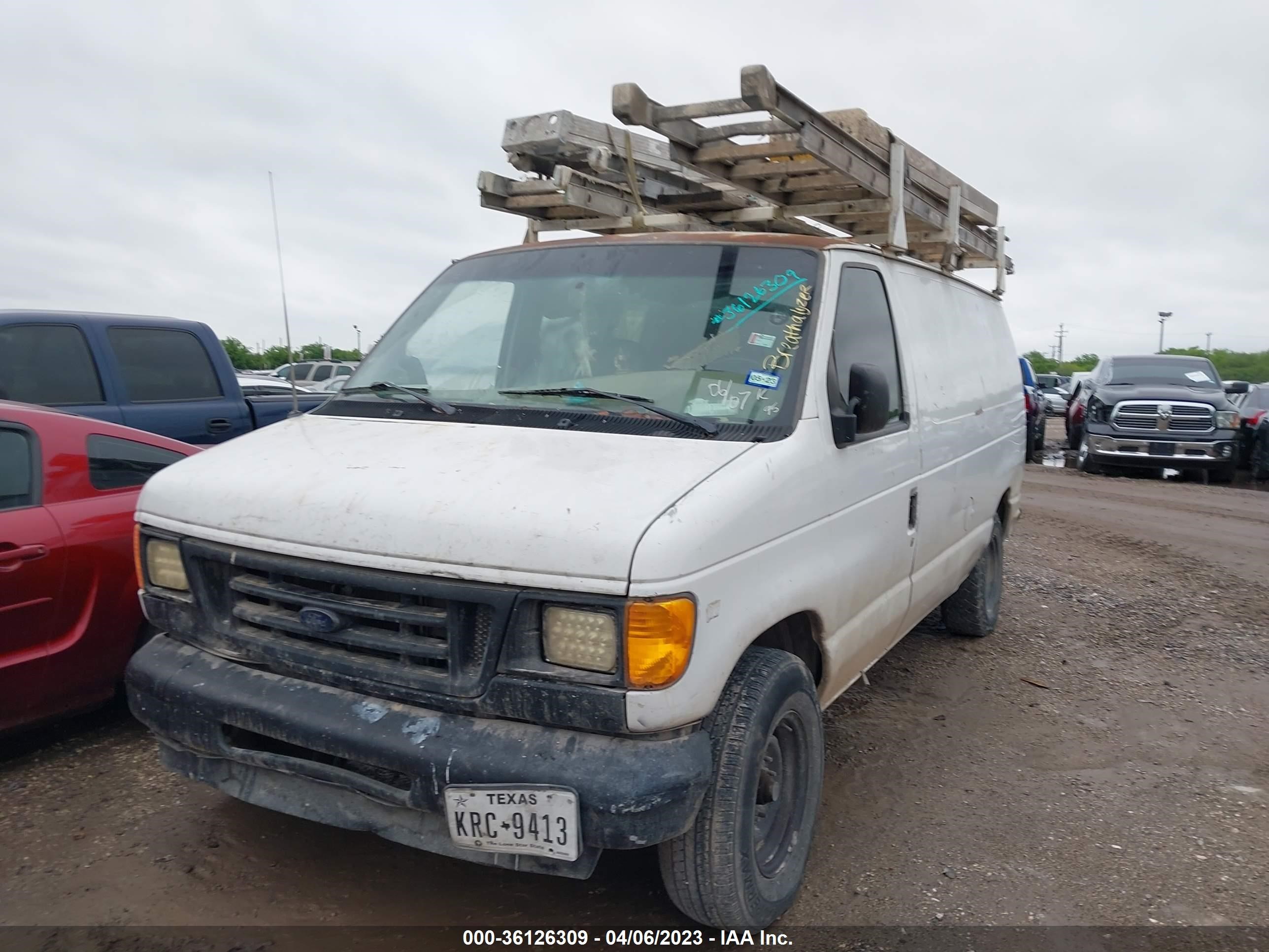 Photo 1 VIN: 1FTNE24L9YHB53030 - FORD ECONOLINE 