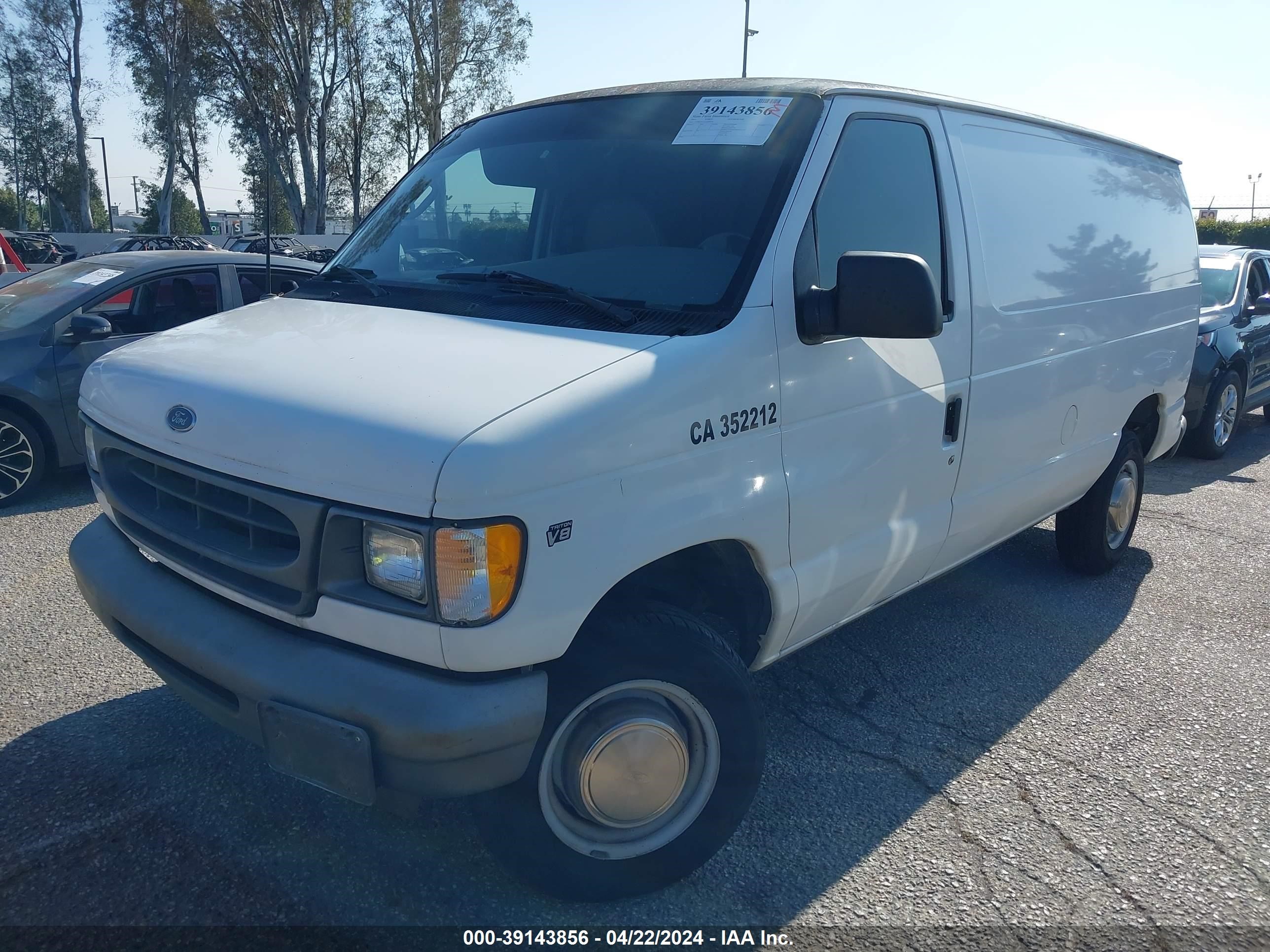 Photo 1 VIN: 1FTNE24LX1HA90266 - FORD ECONOLINE 