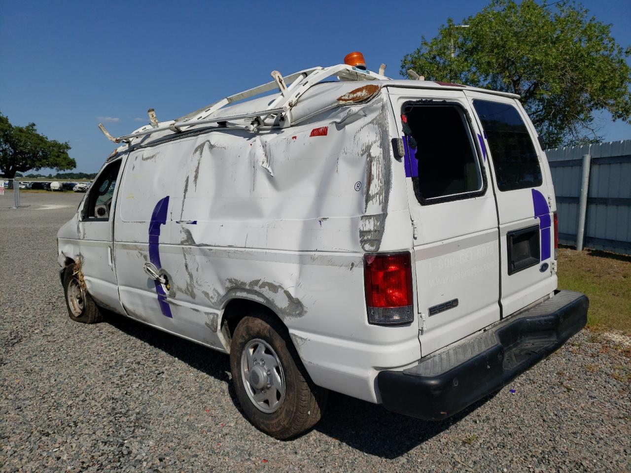 Photo 1 VIN: 1FTNE24LX9DA86592 - FORD ECONOLINE 