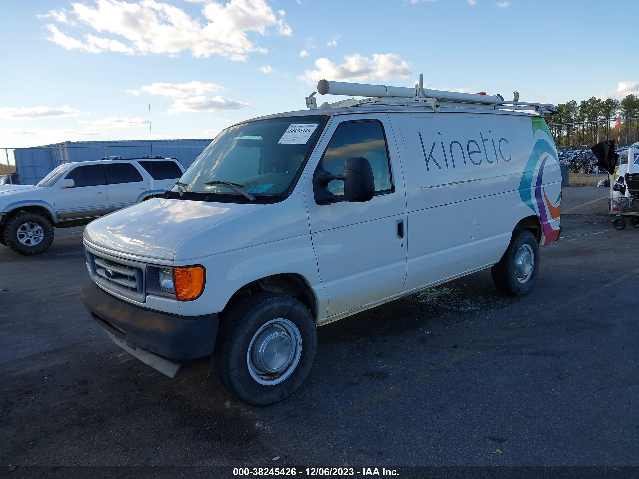 Photo 1 VIN: 1FTNE24W07DA04456 - FORD ECONOLINE 