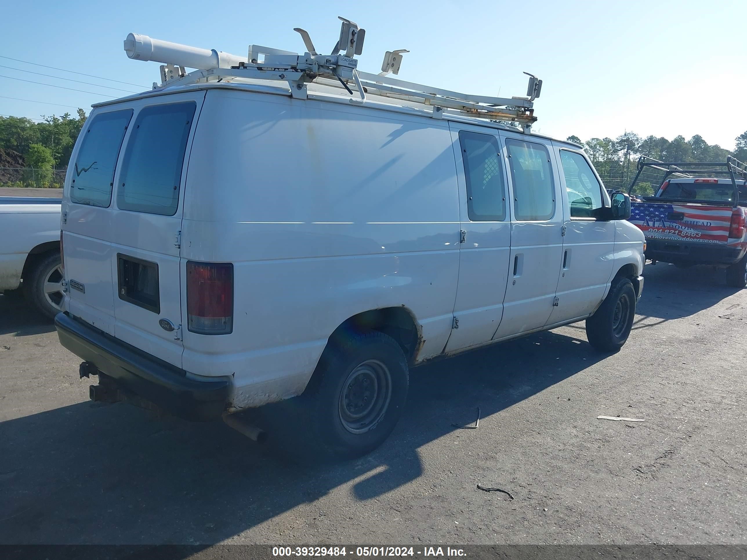 Photo 3 VIN: 1FTNE24W08DA14924 - FORD ECONOLINE 