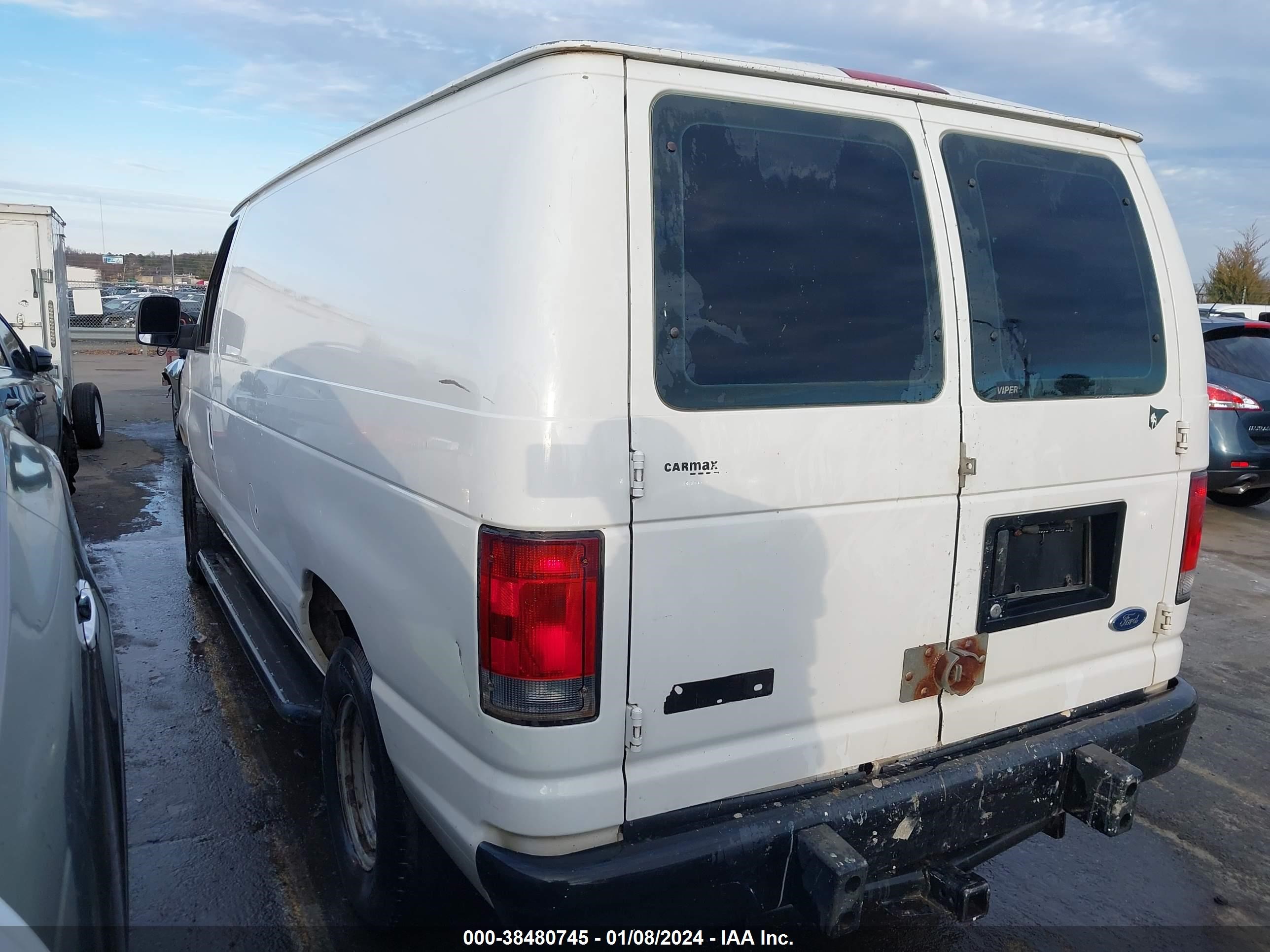 Photo 2 VIN: 1FTNE24W18DB02333 - FORD ECONOLINE 