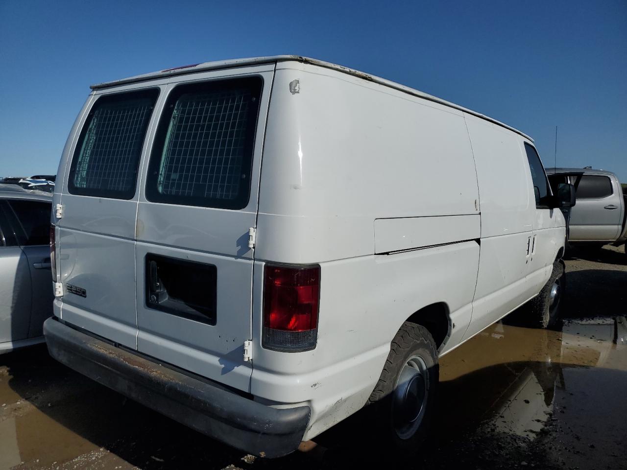 Photo 2 VIN: 1FTNE24W45HB46735 - FORD ECONOLINE 