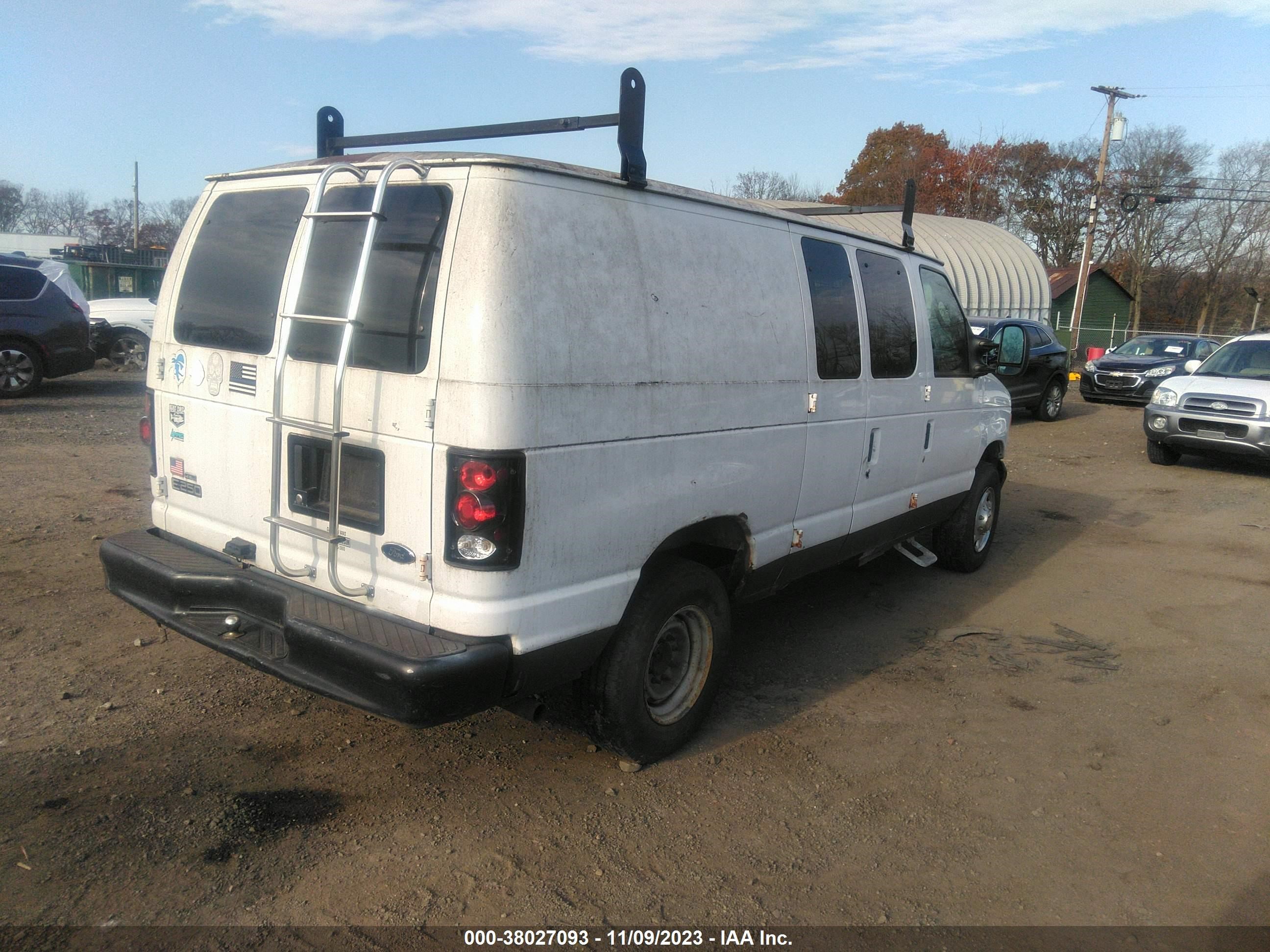 Photo 3 VIN: 1FTNE24W55HA83127 - FORD ECONOLINE 