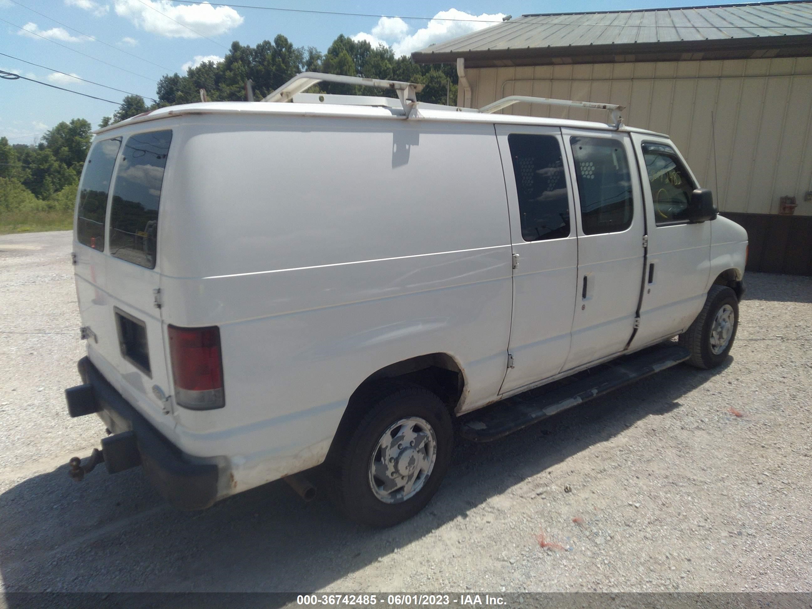 Photo 3 VIN: 1FTNE24W77DA49166 - FORD ECONOLINE 