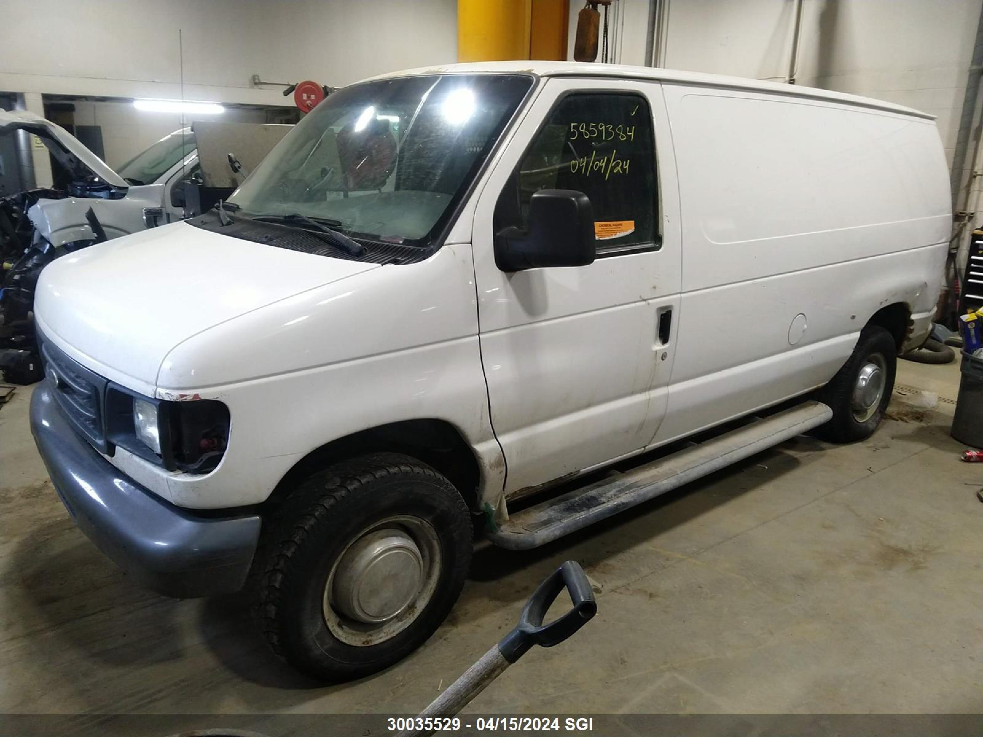 Photo 1 VIN: 1FTNE24W87DA29539 - FORD ECONOLINE 