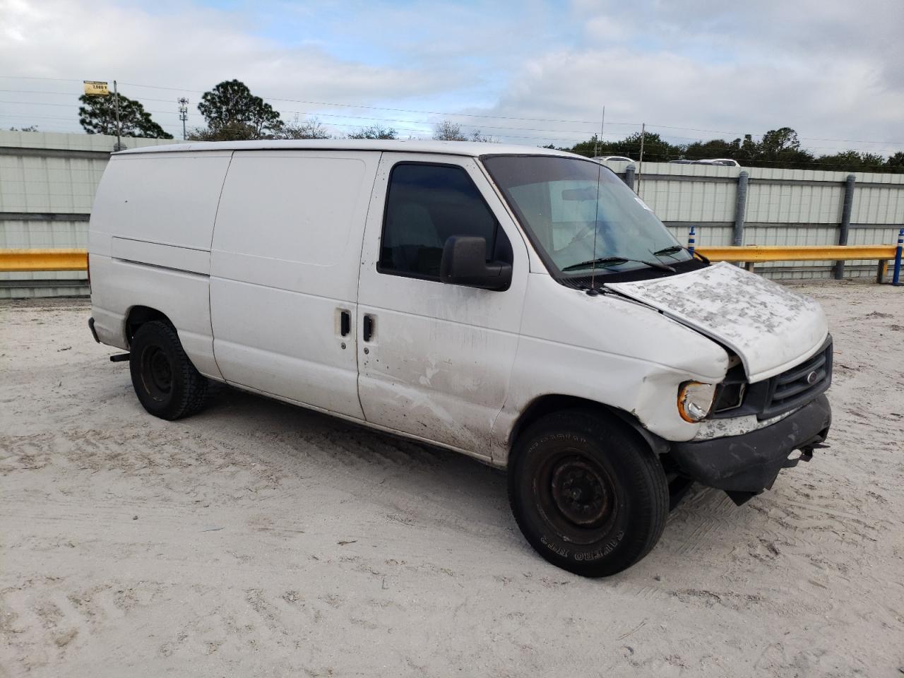 Photo 3 VIN: 1FTNE24W95HA80523 - FORD ECONOLINE 