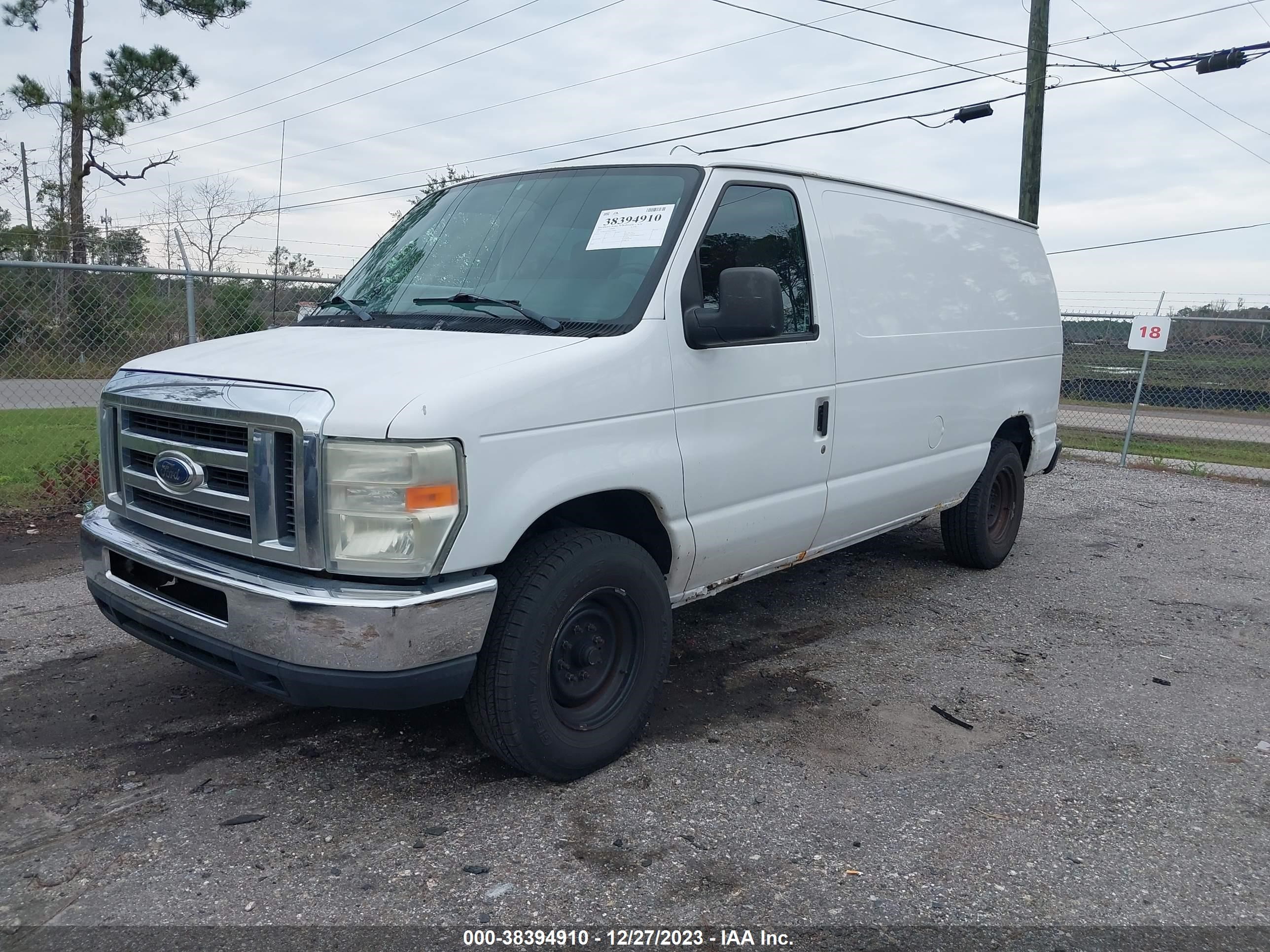 Photo 1 VIN: 1FTNE24W99DA48295 - FORD ECONOLINE 