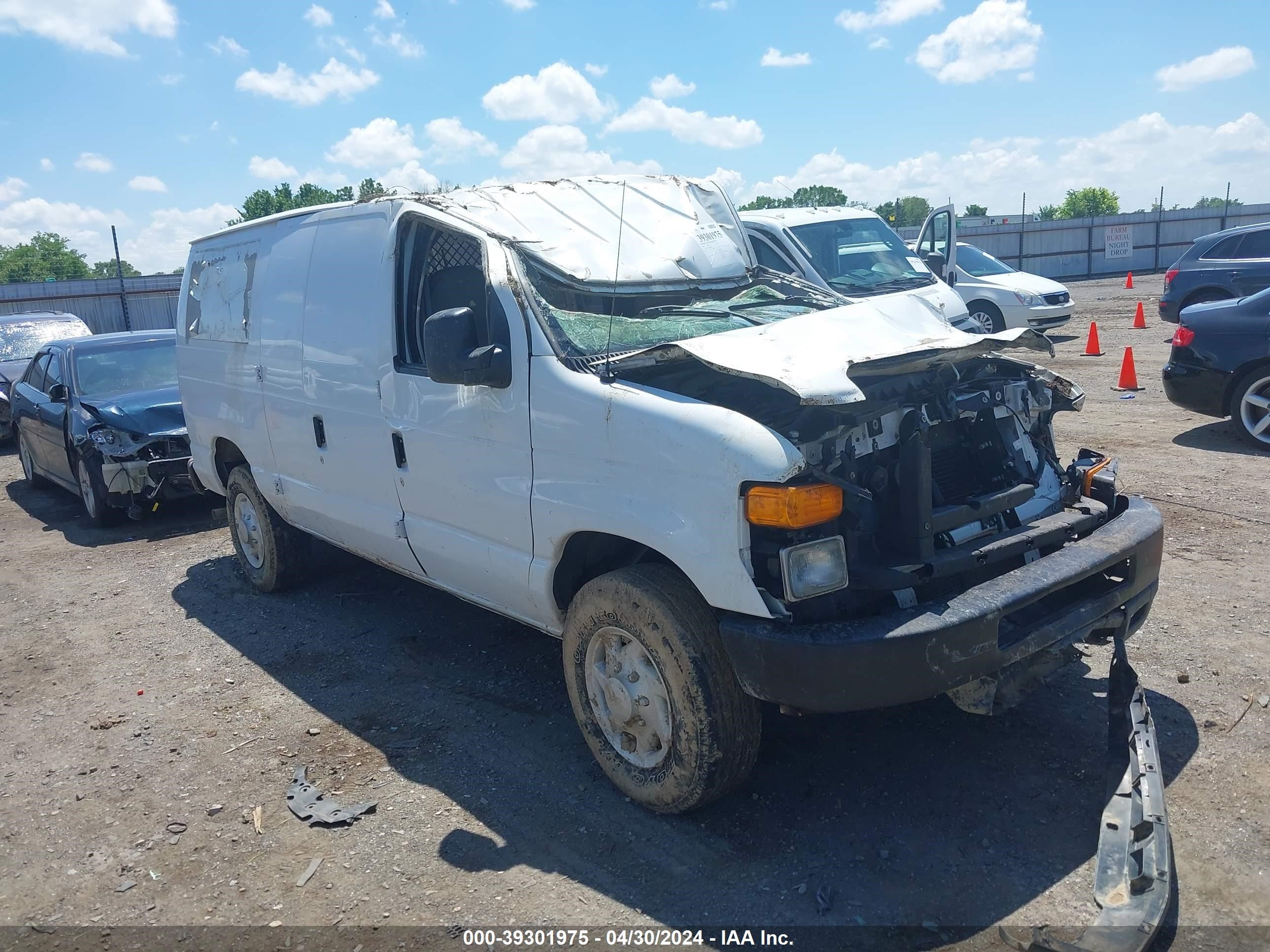 Photo 0 VIN: 1FTNE24WX8DB27649 - FORD ECONOLINE 