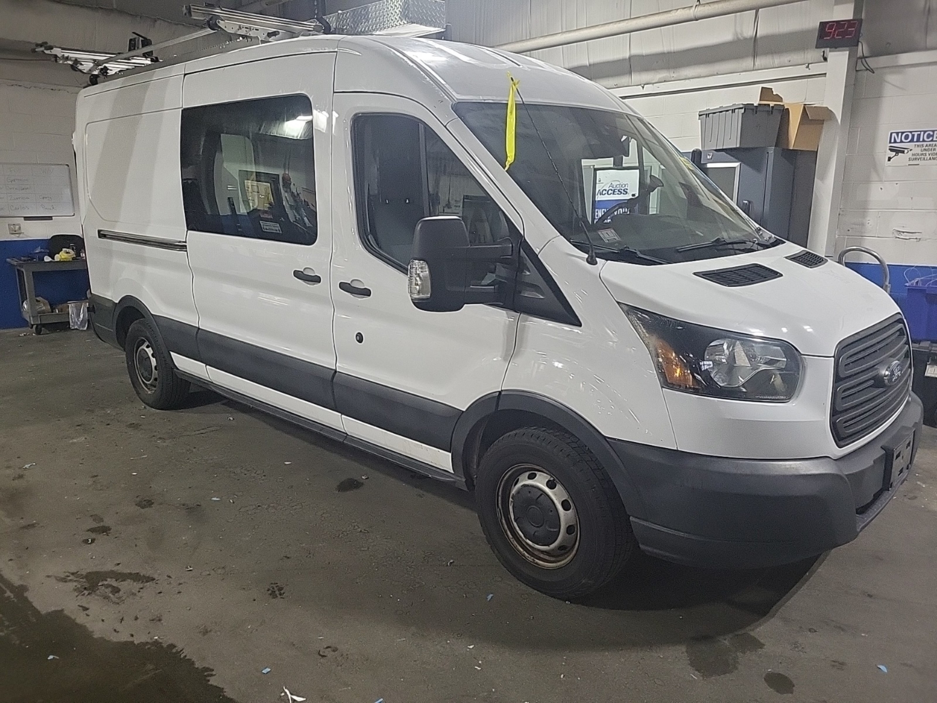 Photo 12 VIN: 1FTNE2CMXFKA04099 - FORD TRANSIT 