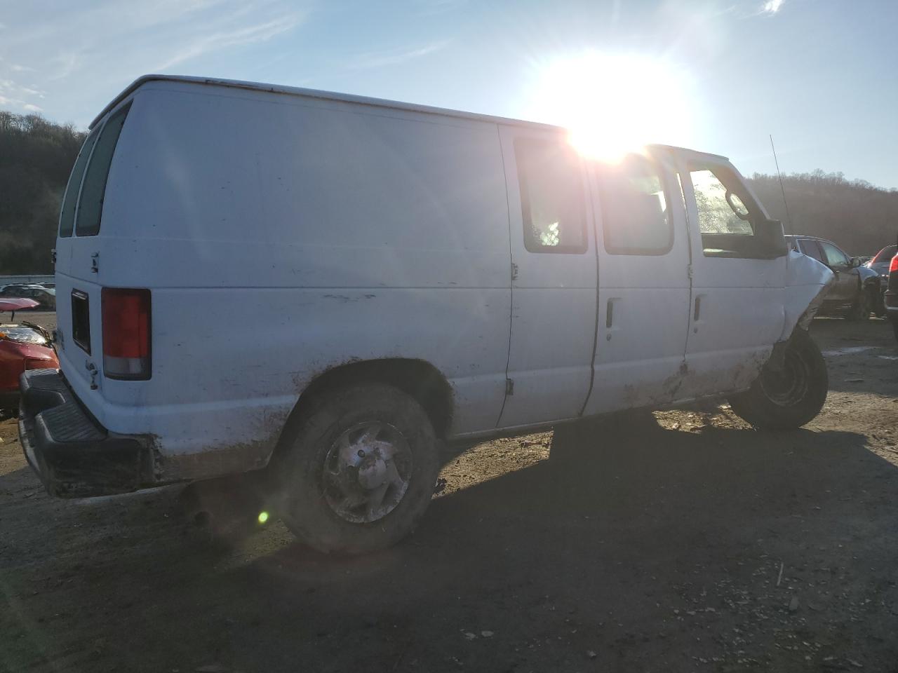 Photo 2 VIN: 1FTNE2EL4EDA64158 - FORD ECONOLINE 