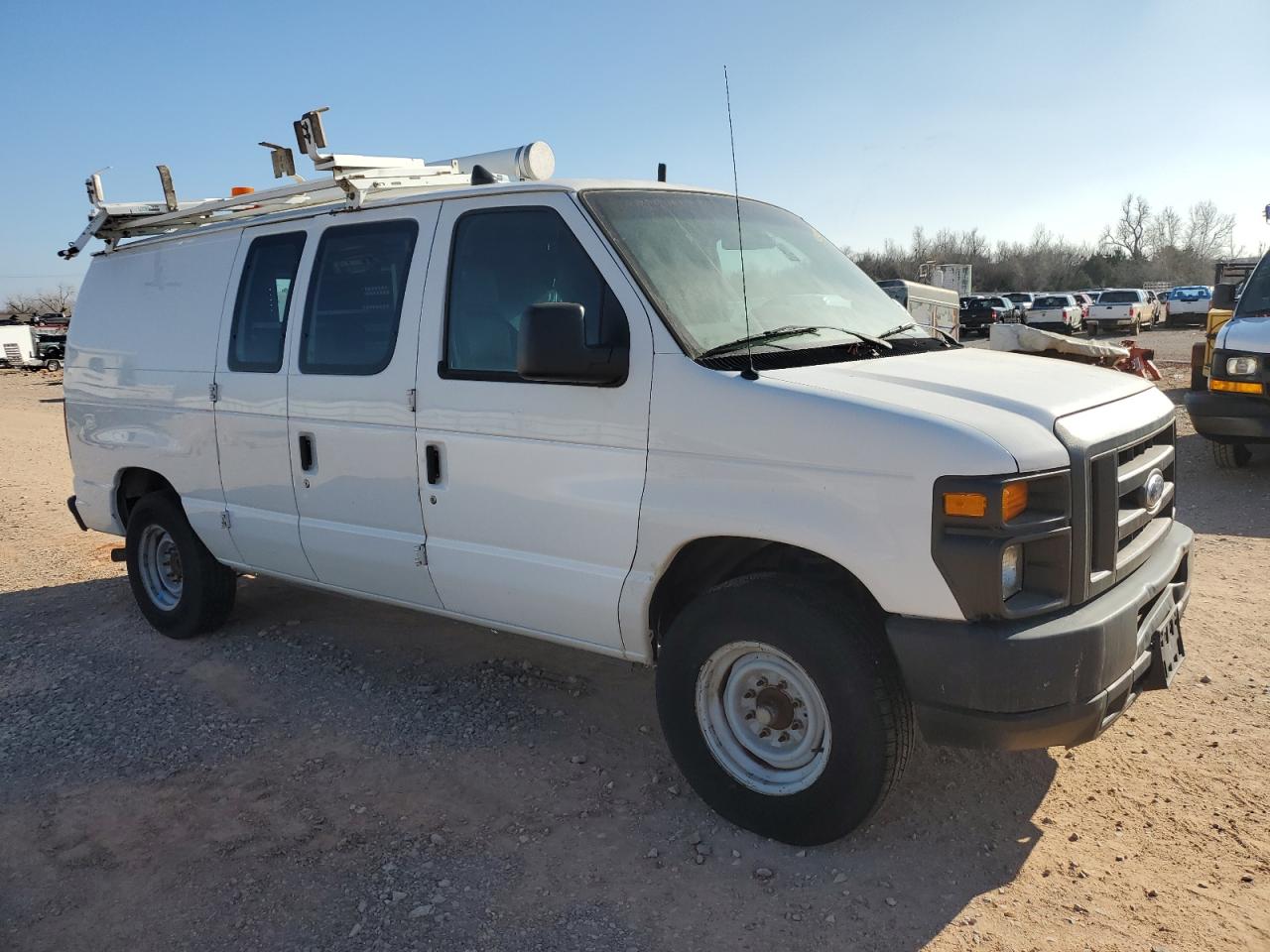 Photo 3 VIN: 1FTNE2EL7ADA17796 - FORD ECONOLINE 