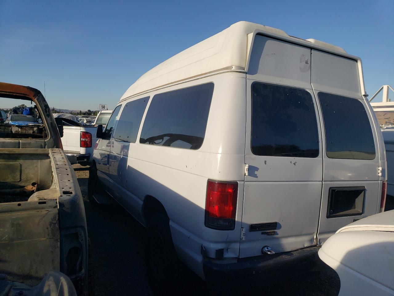 Photo 1 VIN: 1FTNE2EW0EDB18548 - FORD ECONOLINE 