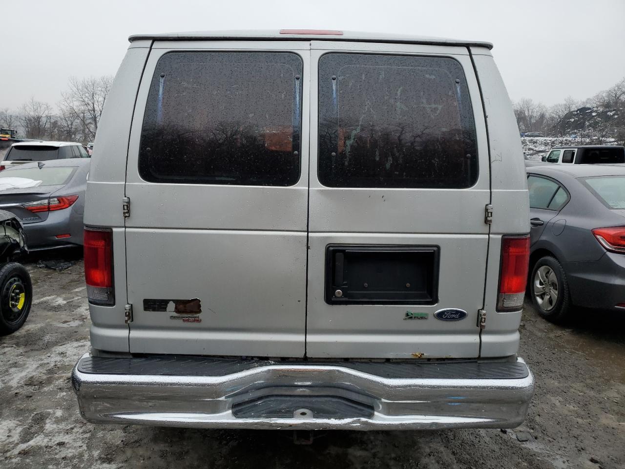 Photo 5 VIN: 1FTNE2EW1BDA80890 - FORD ECONOLINE 