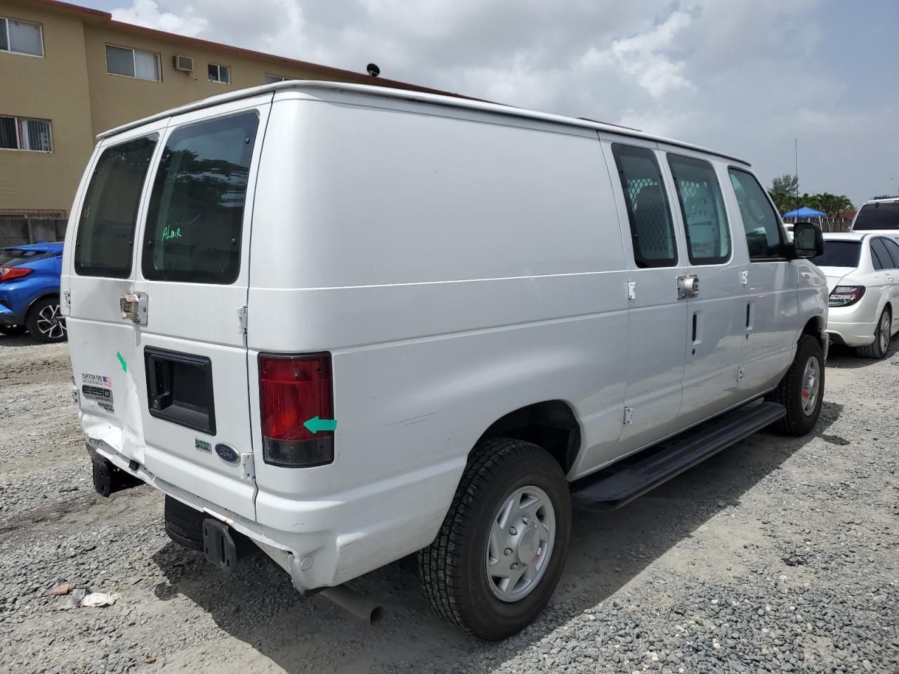 Photo 2 VIN: 1FTNE2EW2BDB28557 - FORD ECONOLINE 