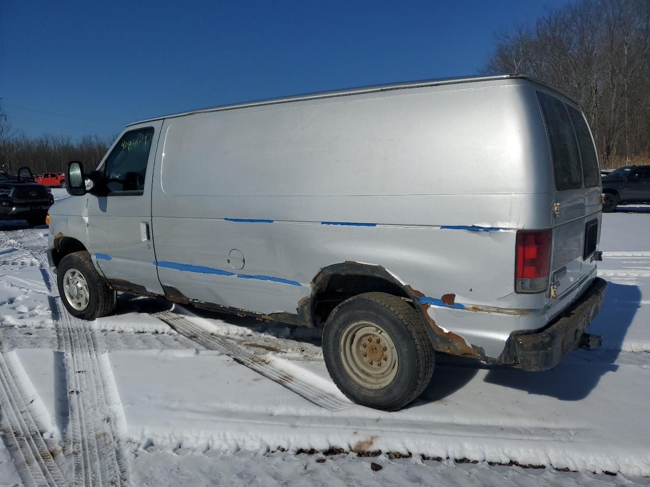 Photo 1 VIN: 1FTNE2EW3BDA36177 - FORD ECONOLINE 