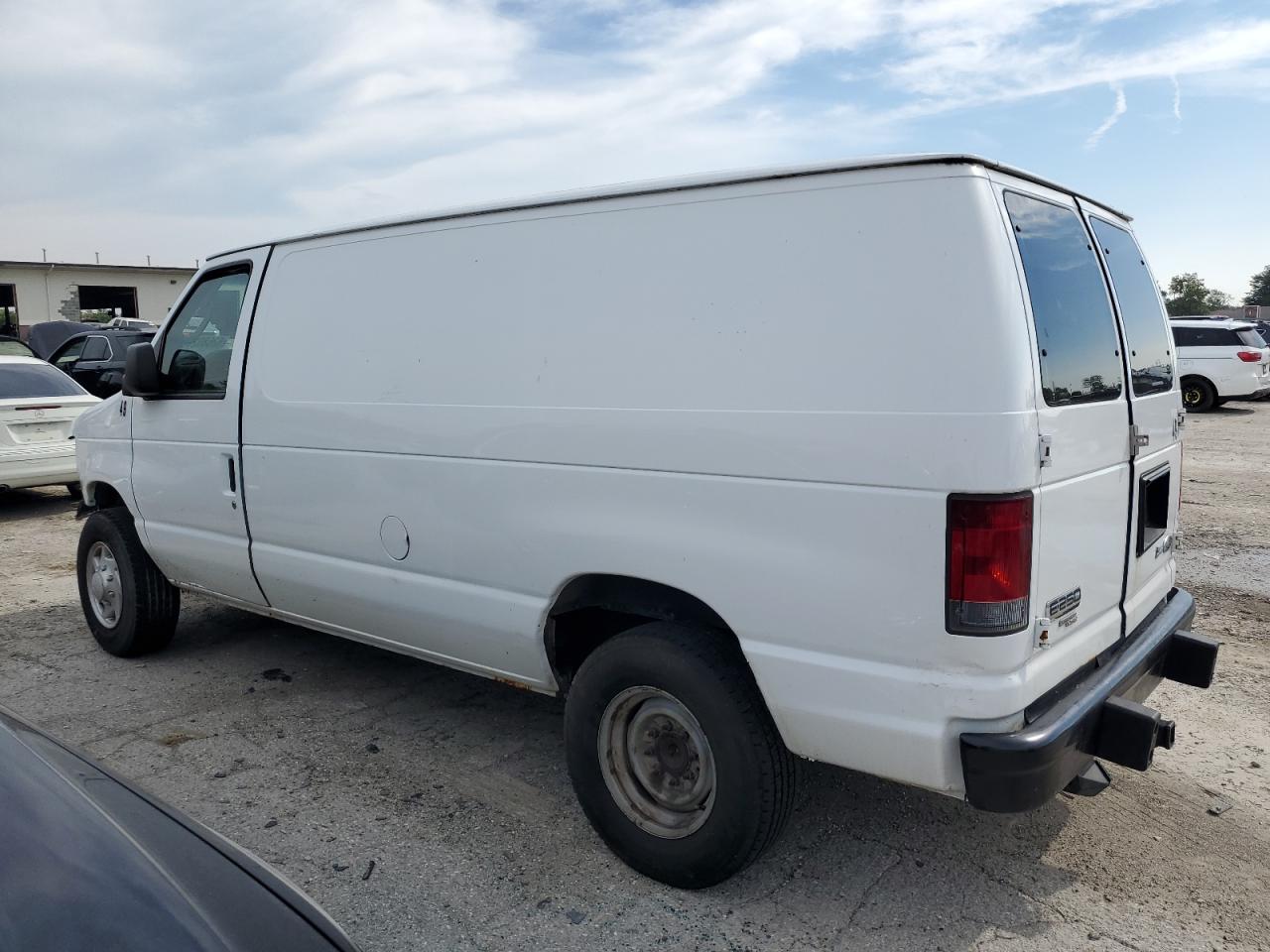 Photo 1 VIN: 1FTNE2EW3CDB03152 - FORD ECONOLINE 