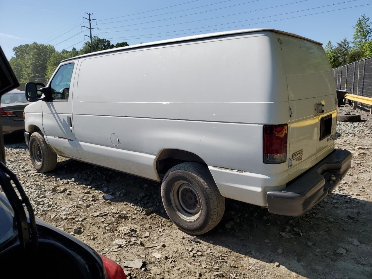 Photo 1 VIN: 1FTNE2EW5DDA02261 - FORD ECONOLINE 