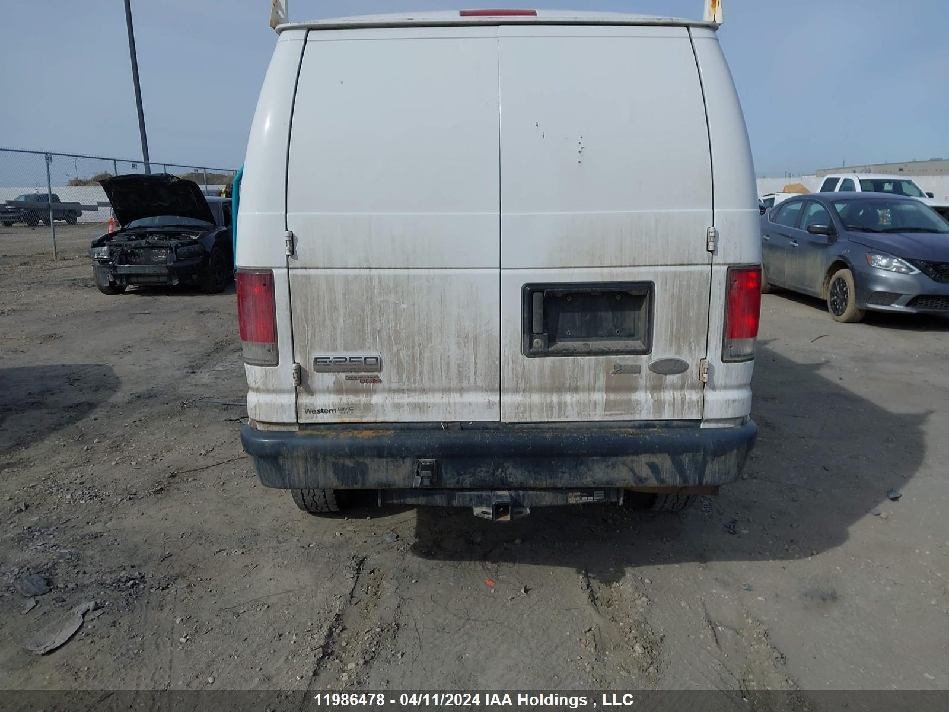 Photo 15 VIN: 1FTNE2EW6DDA97459 - FORD ECONOLINE 