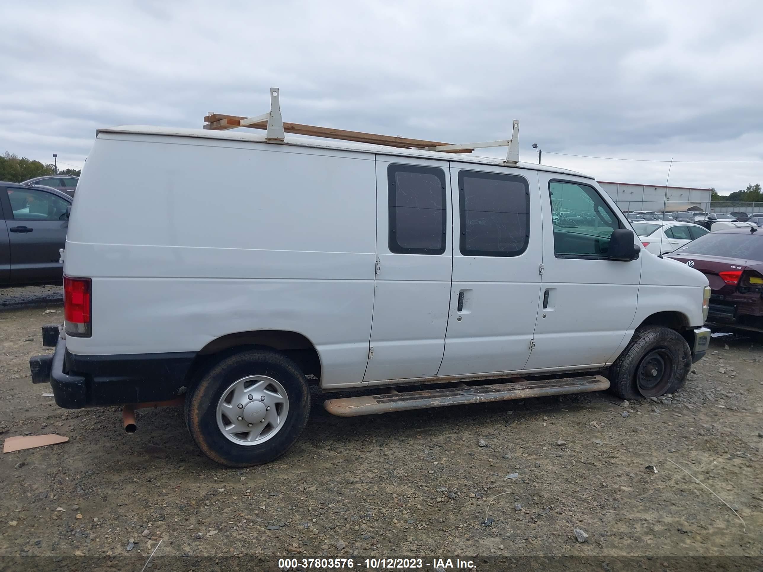 Photo 12 VIN: 1FTNE2EW6EDA95700 - FORD ECONOLINE 