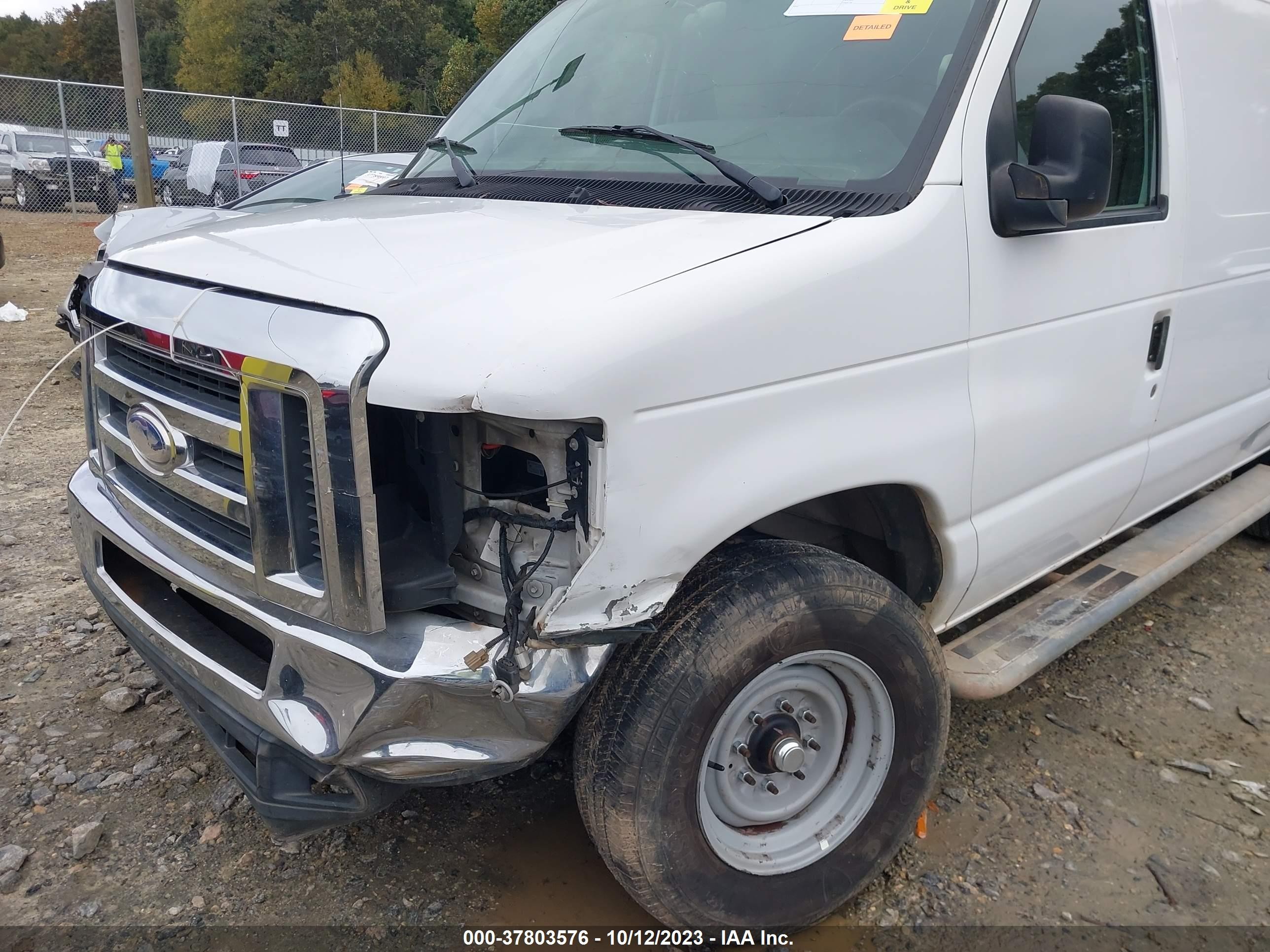 Photo 5 VIN: 1FTNE2EW6EDA95700 - FORD ECONOLINE 