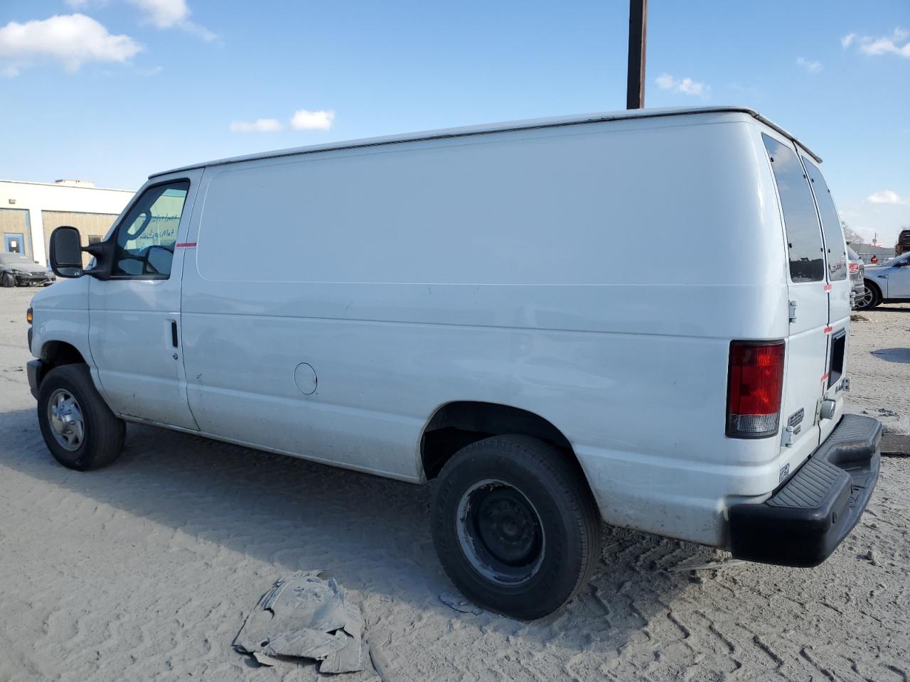 Photo 1 VIN: 1FTNE2EW7CDA08769 - FORD ECONOLINE 