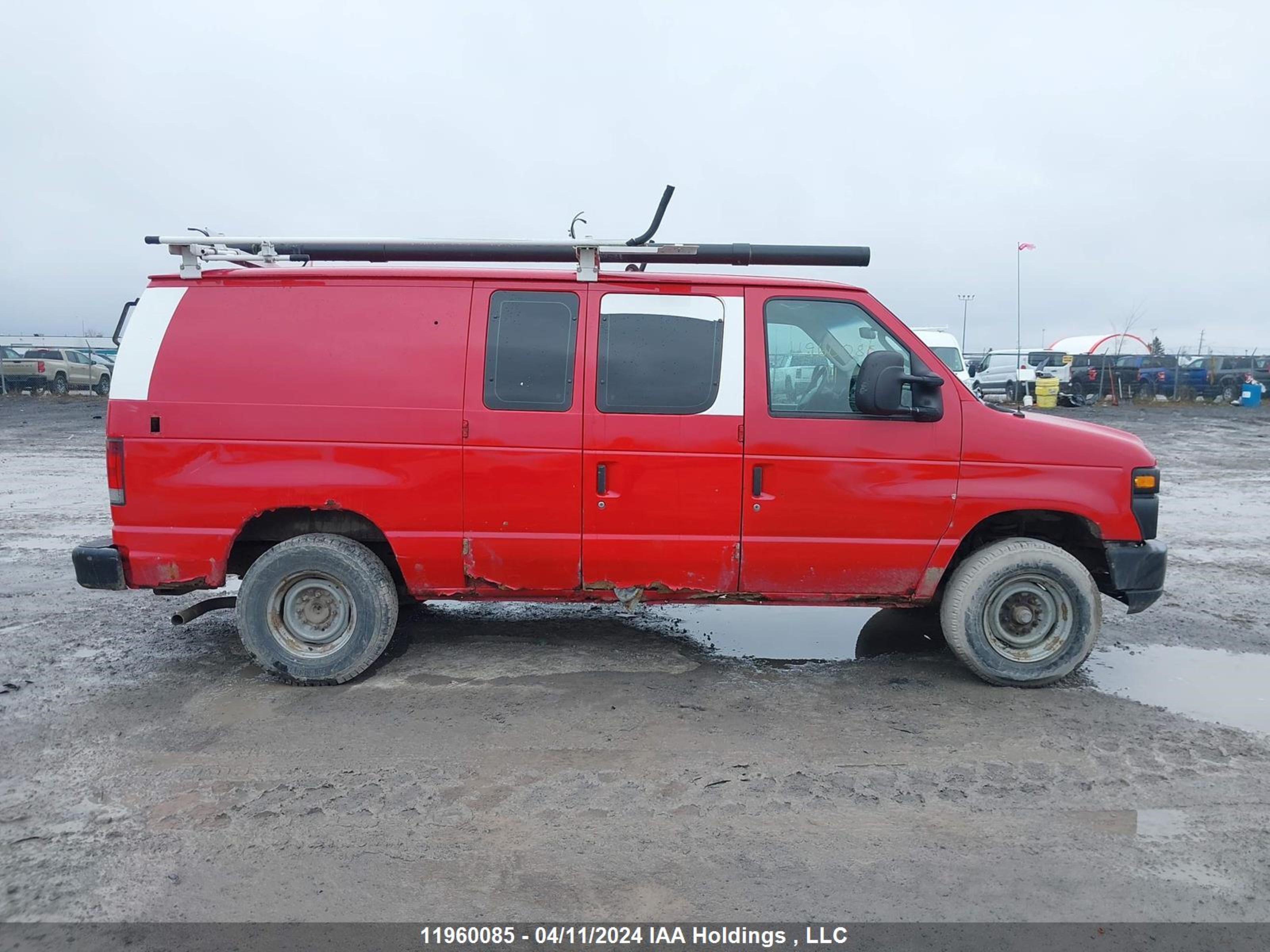 Photo 12 VIN: 1FTNE2EW9BDA37432 - FORD ECONOLINE 