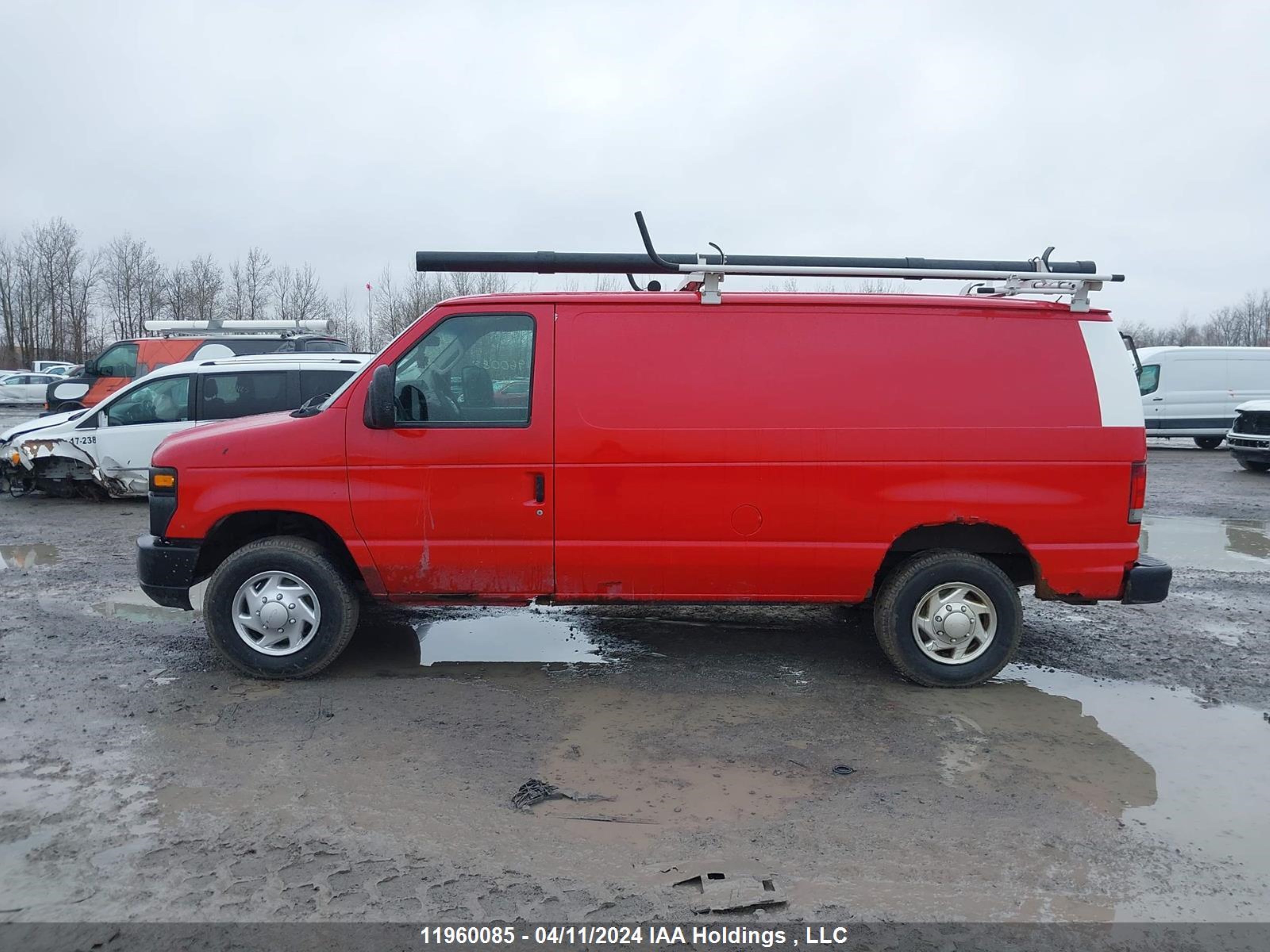 Photo 13 VIN: 1FTNE2EW9BDA37432 - FORD ECONOLINE 