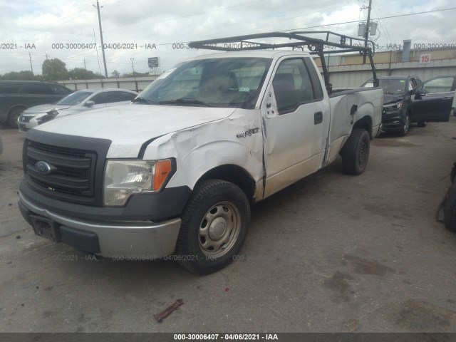 Photo 1 VIN: 1FTNF1CF2DKD64523 - FORD F-150 