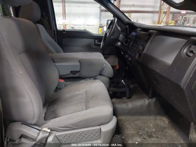 Photo 4 VIN: 1FTNF1CF2EKD21270 - FORD F150 