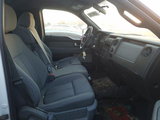 Photo 4 VIN: 1FTNF1CF2EKD63552 - FORD F150 