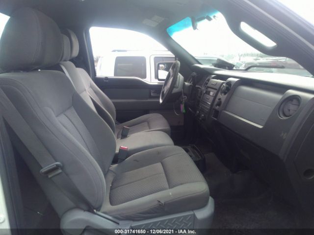 Photo 4 VIN: 1FTNF1CF3DKE24874 - FORD F-150 