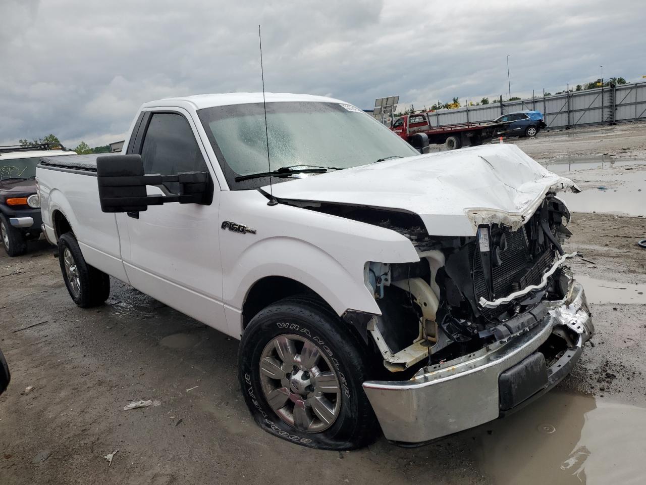 Photo 3 VIN: 1FTNF1CF3EKF74193 - FORD F-150 