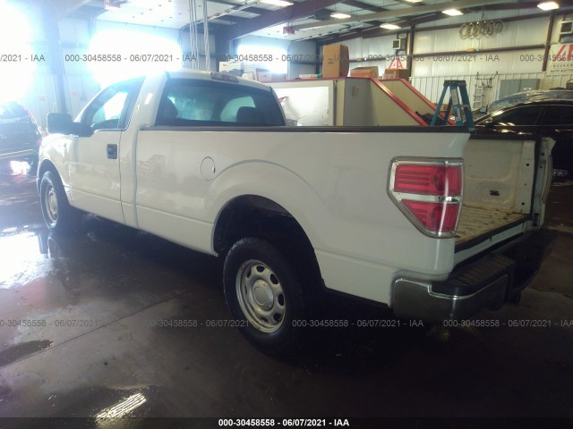 Photo 2 VIN: 1FTNF1CF4CKD93889 - FORD F-150 