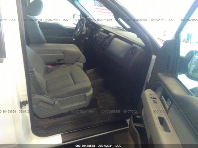 Photo 4 VIN: 1FTNF1CF4CKD93889 - FORD F-150 