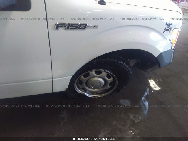 Photo 5 VIN: 1FTNF1CF4CKD93889 - FORD F-150 