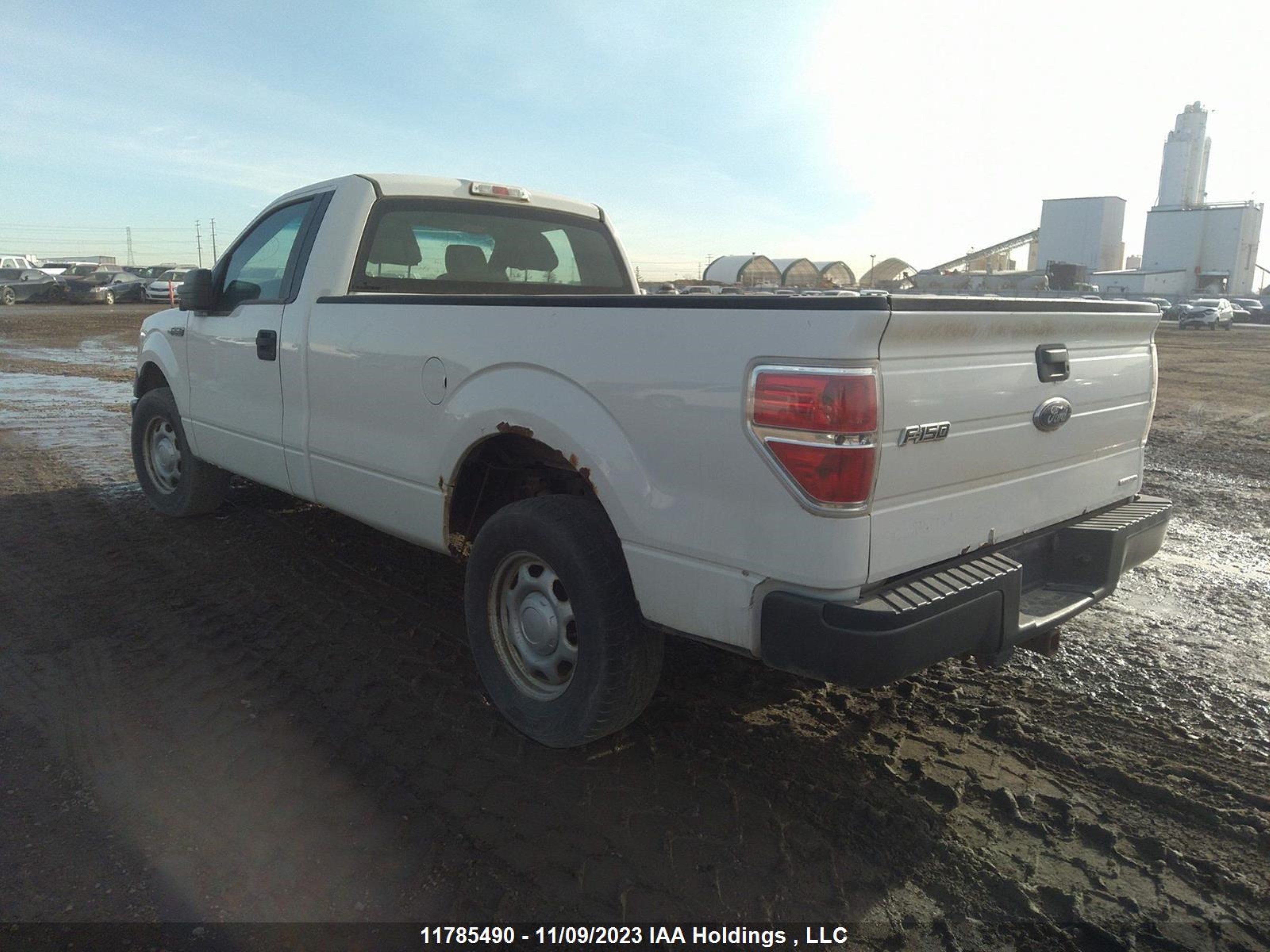 Photo 2 VIN: 1FTNF1CF7DKF62157 - FORD F-150 