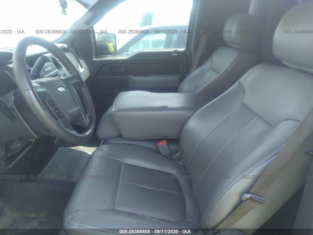 Photo 4 VIN: 1FTNF1CF8BKD80092 - FORD F-150 